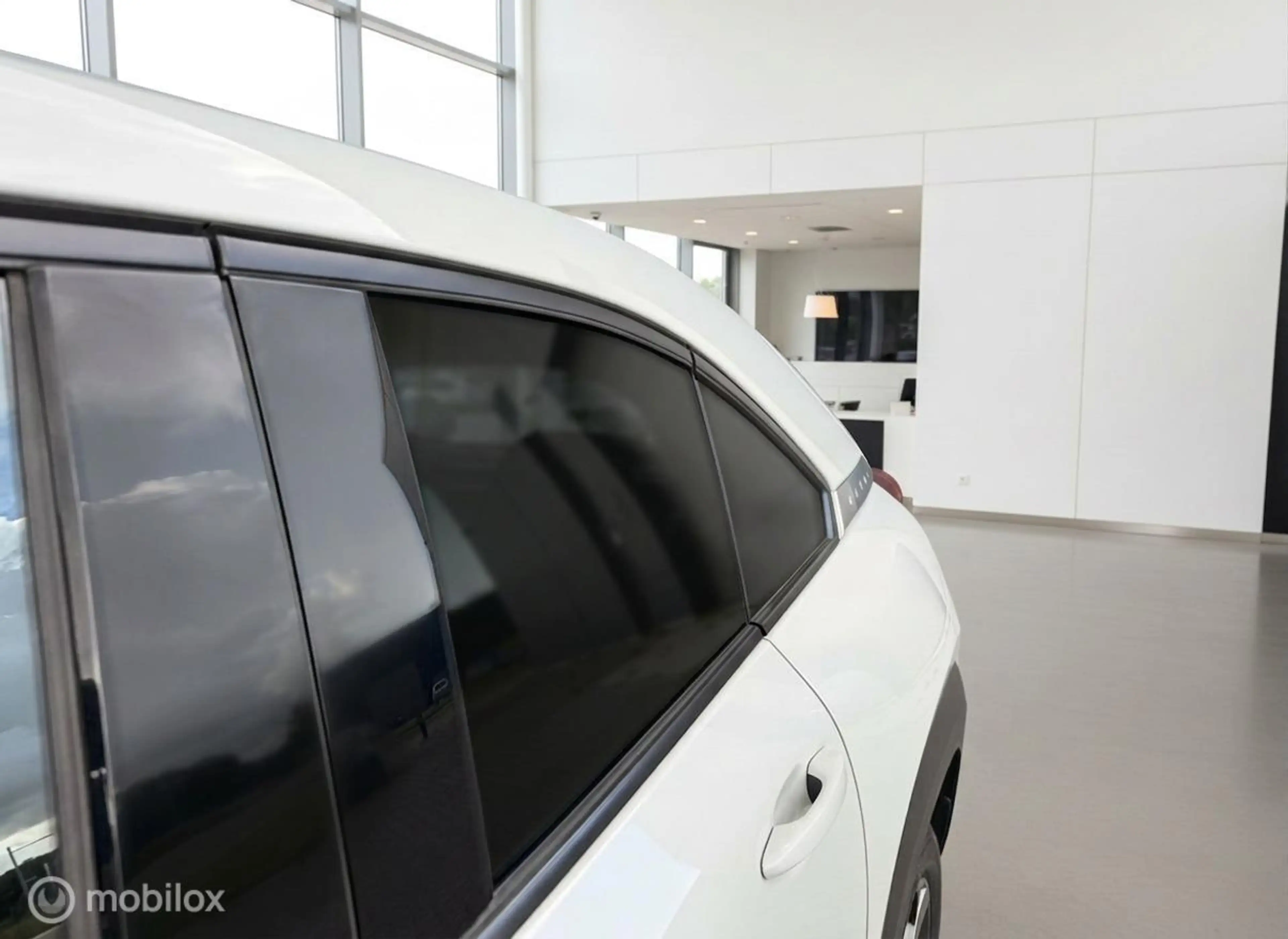 Mazda MX-30 e-SkyActiv 145 Comfort | SOH 93%| HUD | Memory | C — photo 17