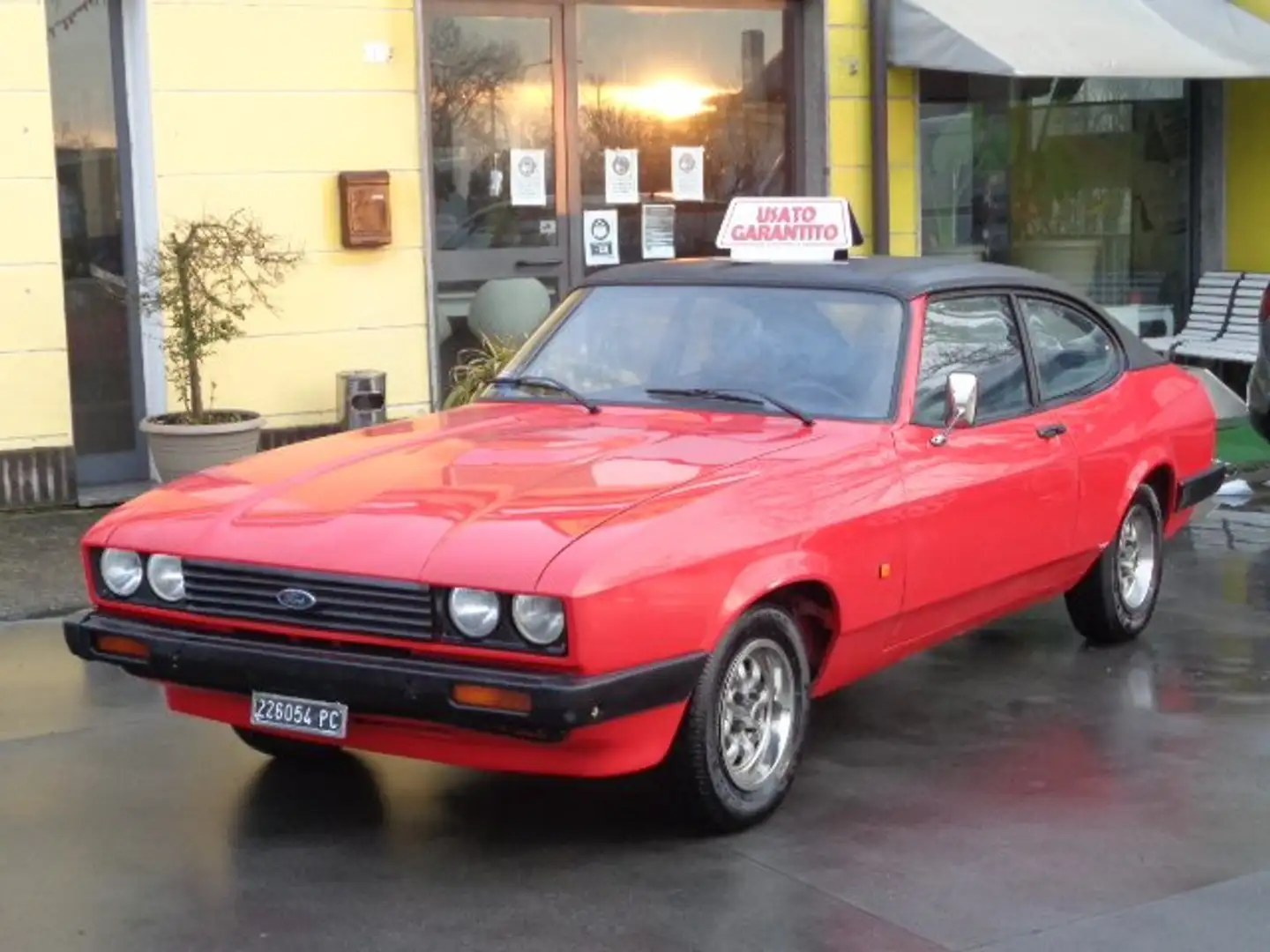 Ford Capri Rosso - 2