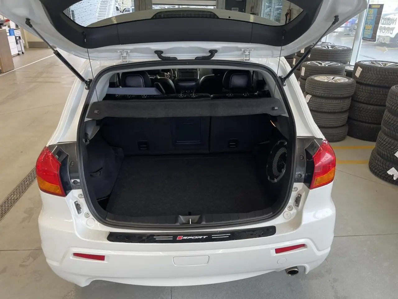 Mitsubishi RVR снимка Mitsubishi RVR