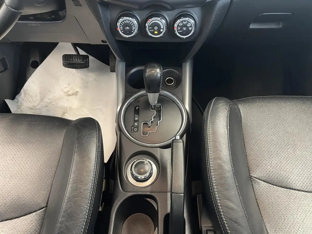 Mitsubishi RVR снимка Mitsubishi RVR