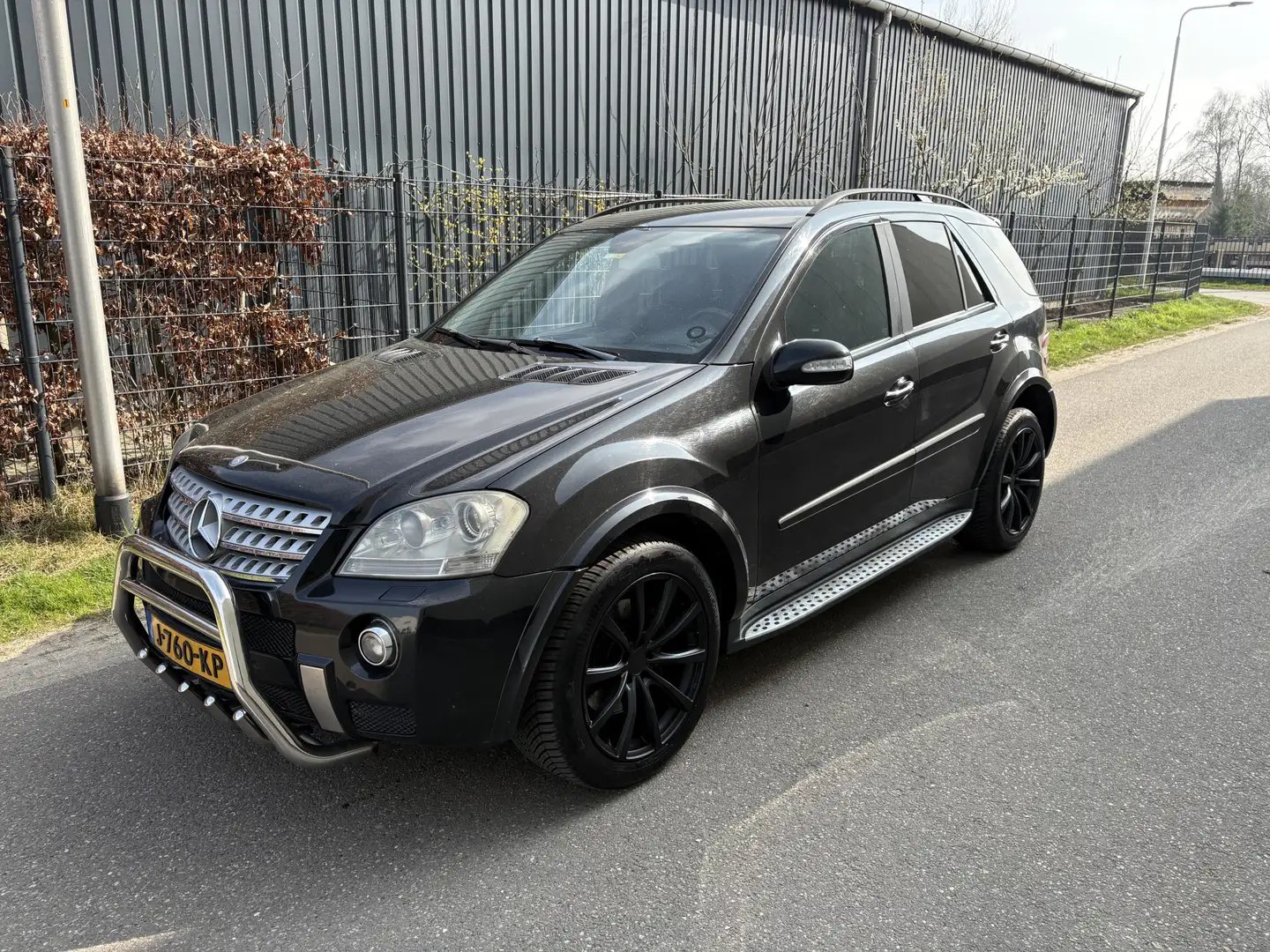 Mercedes-Benz ML 420 M-klasse CDI / AUTOMAAT / NAVI / AMG PAKKET / ALLE Schwarz - 2