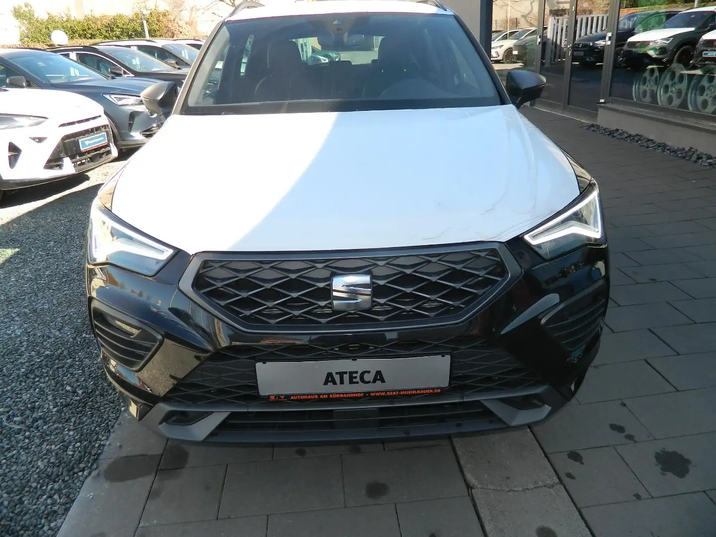 SEAT Ateca FR 2.0 TDI DSG BEATS/Sitzheiz/FahrassistL/Dinamica Černá - 2