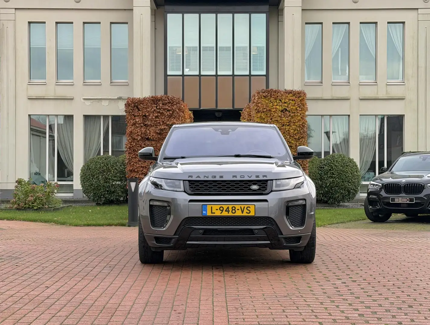 Land Rover Range Rover Evoque 2.0 Si4 HSE Dynamic Gris - 2