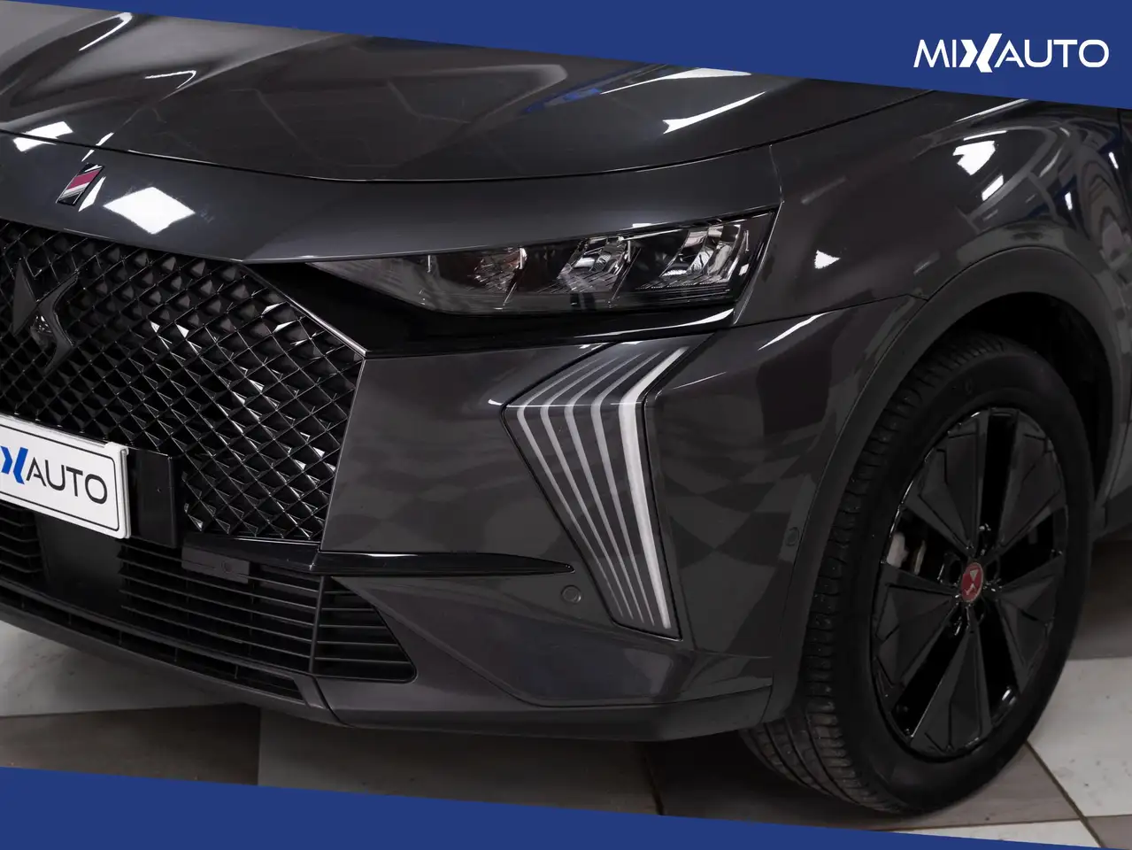 DS Automobiles DS 7 Crossback 1.5 BlueHdi Performance Line 130CV Auto 9