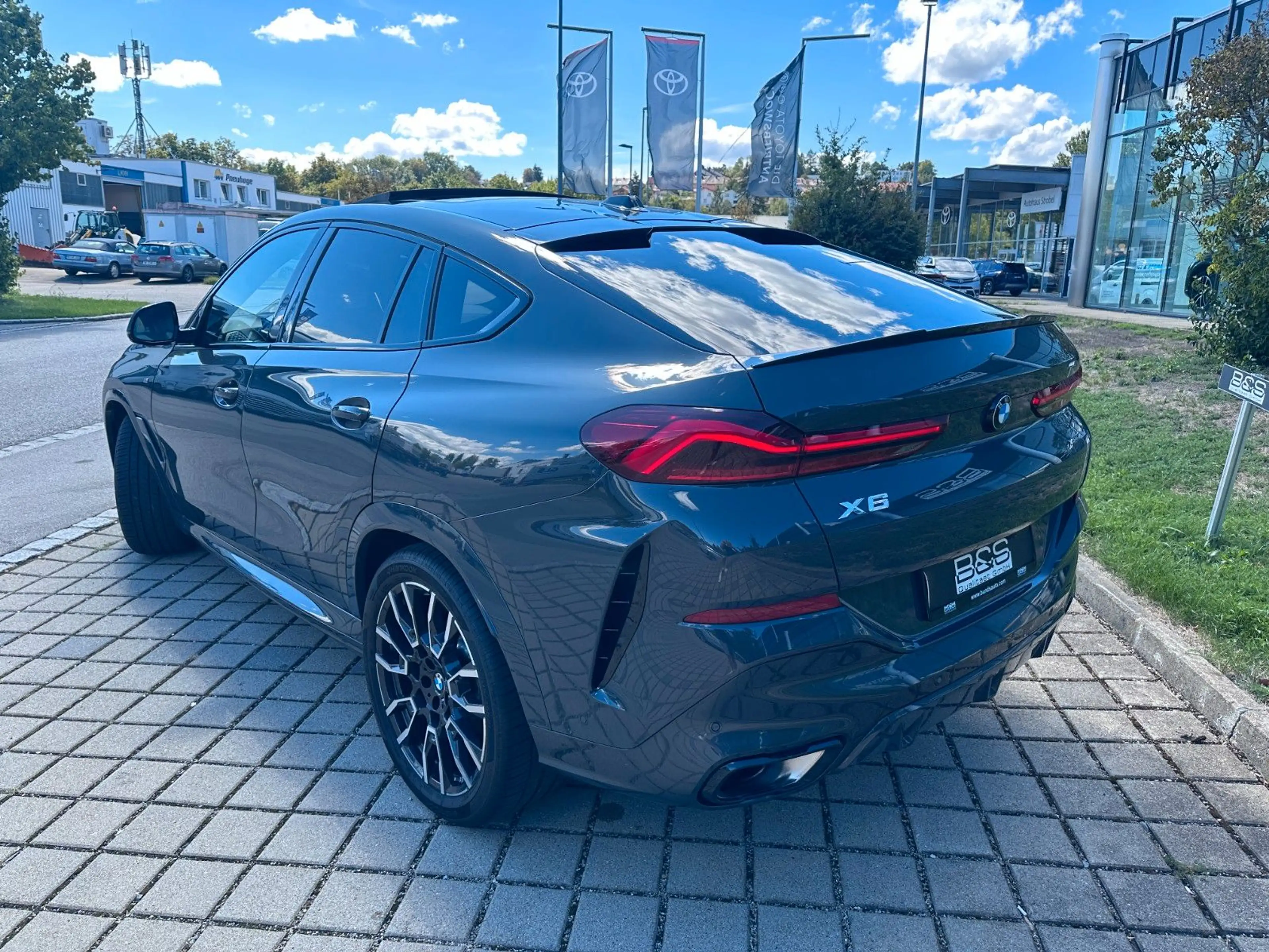 BMW X6 40 d xDrive M Sport | UNFALLFR | MWST AUSW | — photo 5