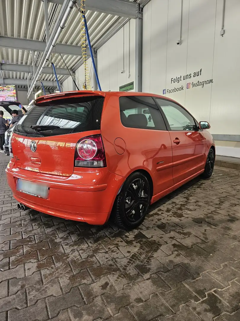Volkswagen Polo 1.6 GT Rocket Orange - 1