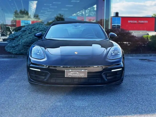 Porsche Panamera view 2