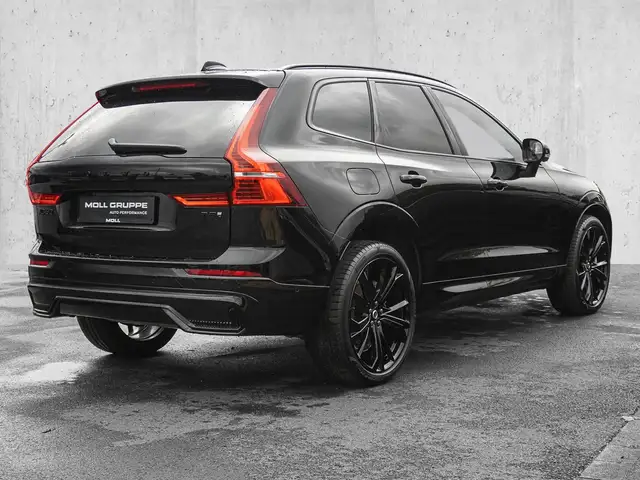 Volvo XC60 view 4