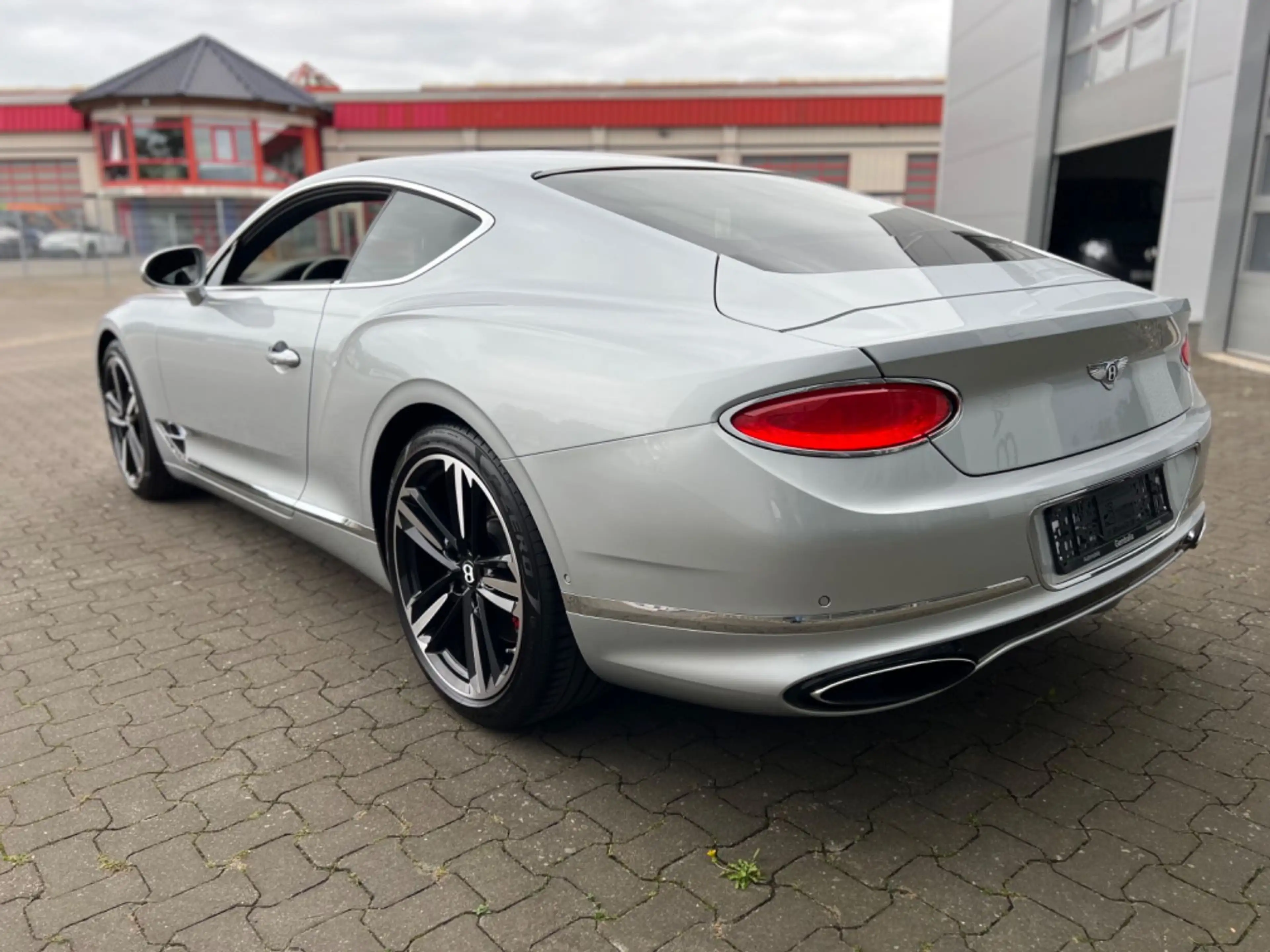Bentley Continental GT CONTINENTAL GT 6.0 W12 COUPE, ROTATING, SITZLÜFT — photo 11