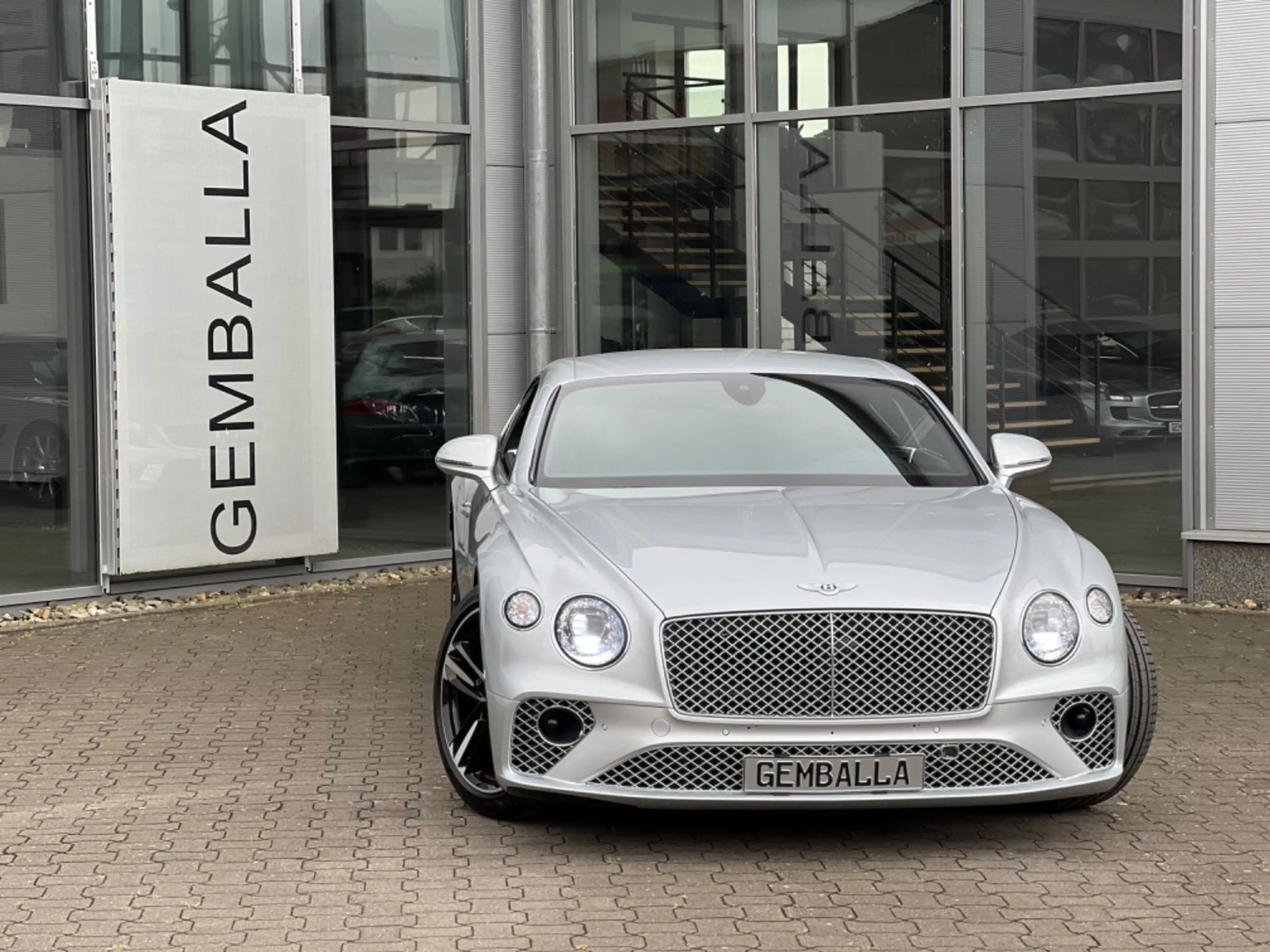 Bentley Continental GT CONTINENTAL GT 6.0 W12 COUPE, ROTATING, SITZLÜFT — photo 13