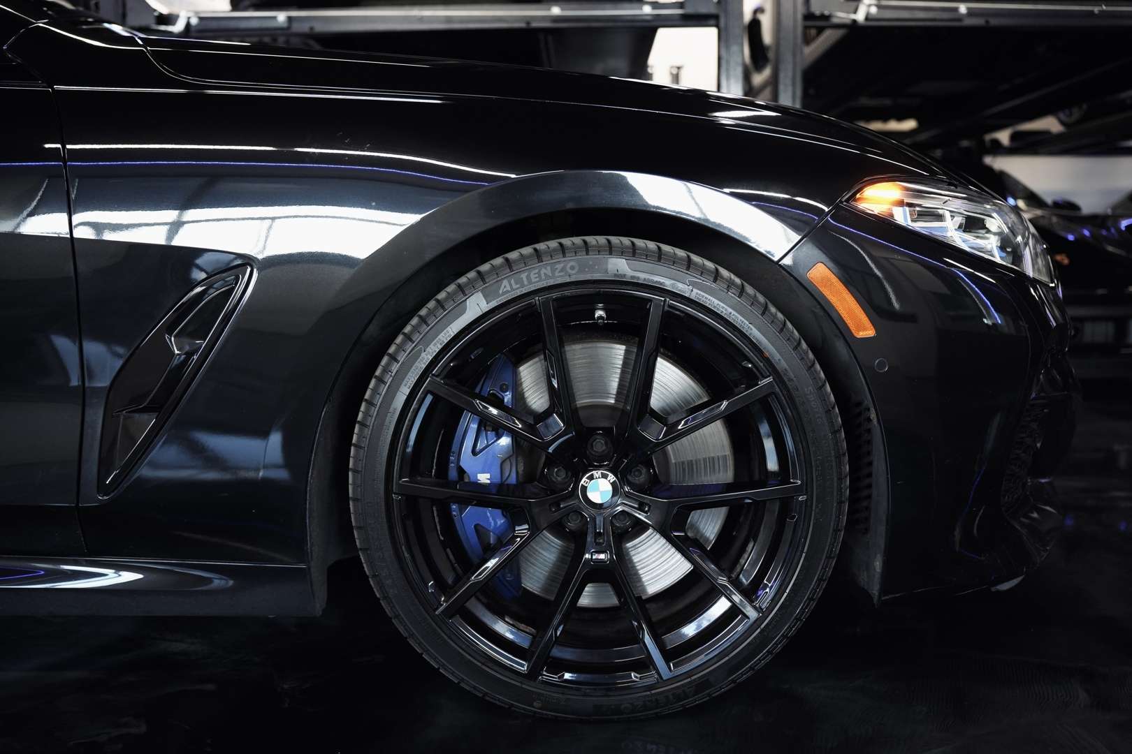 2019 BMW 8 Series M850i xDrive Coupe — снимка 1