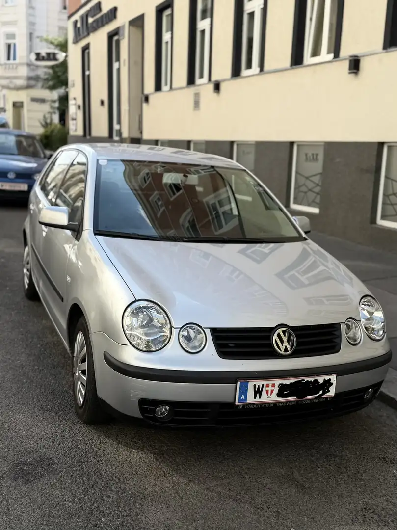 Volkswagen Polo Comfortline Grau - 1