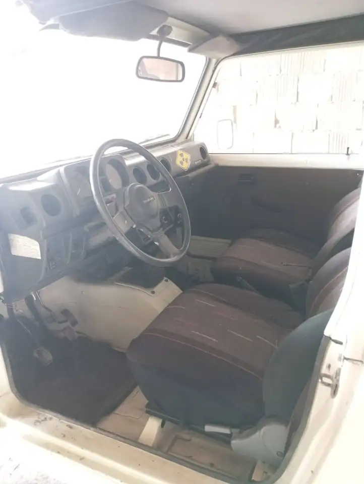 Suzuki SJ 410 SJ Cabrio 1.0 410 De Luxe, foto 2