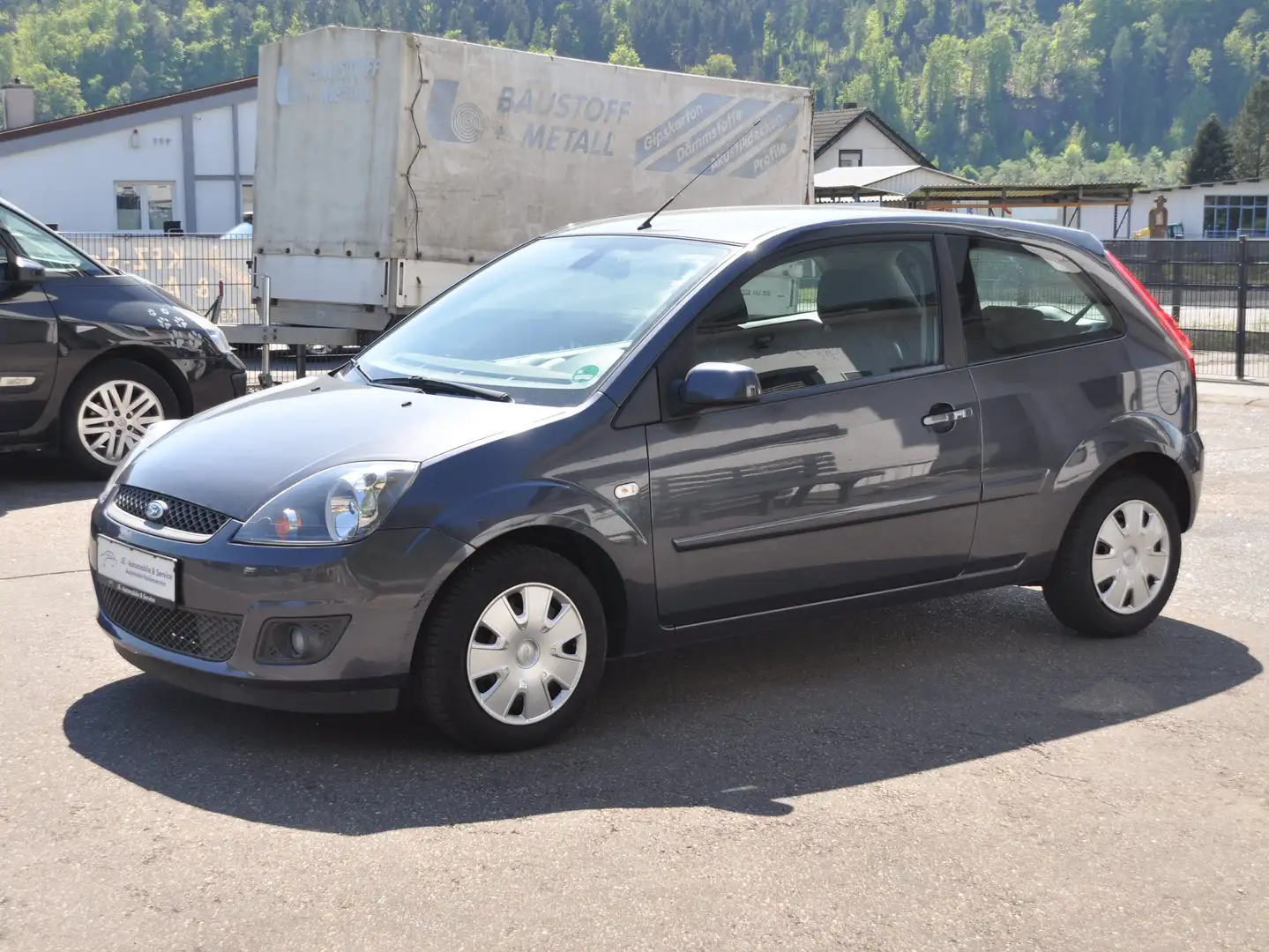 Ford Fiesta Style Klima Grijs - 1