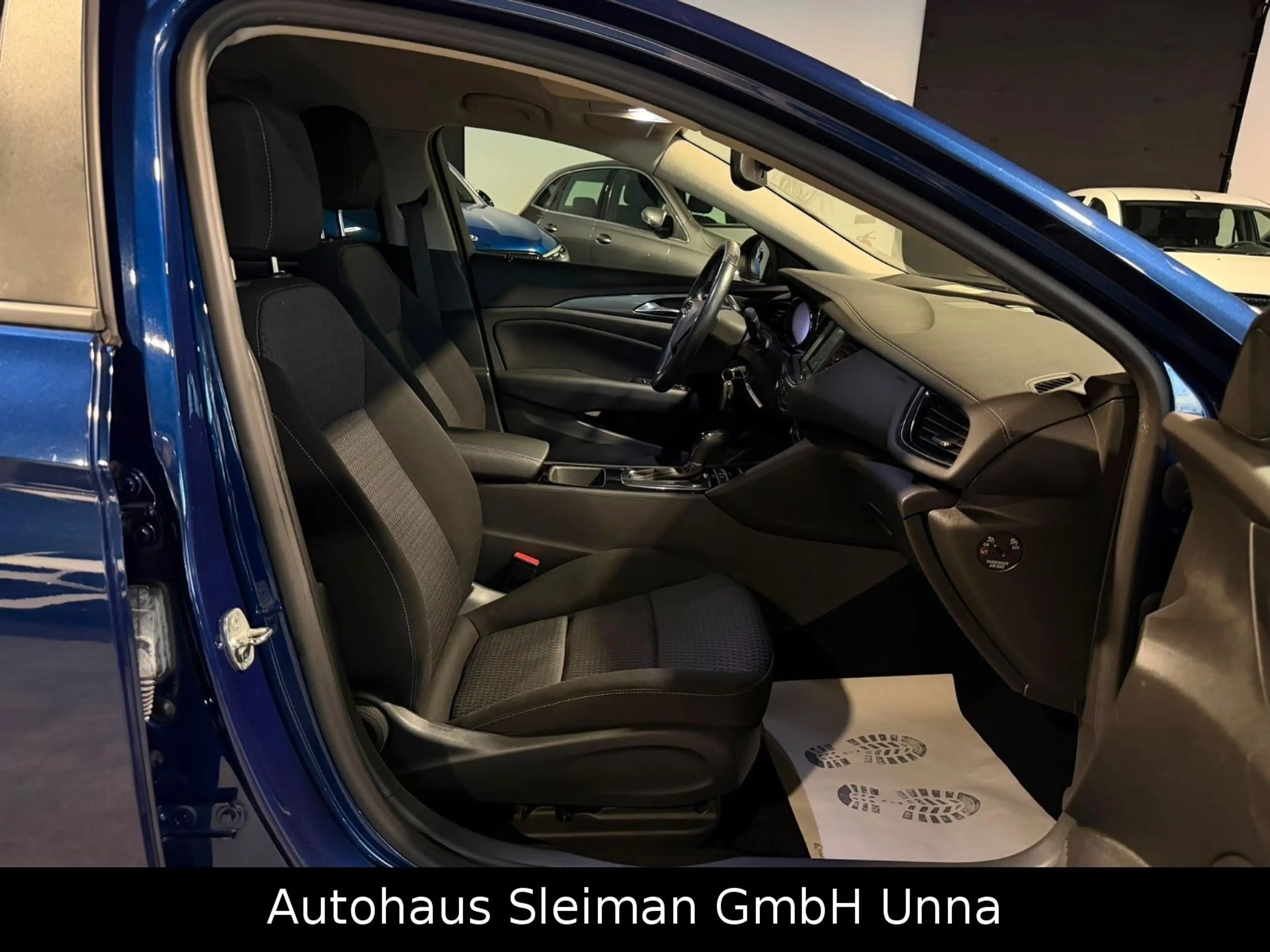 Opel Insignia B Sports Tourer Business Edition Autom. — photo 13