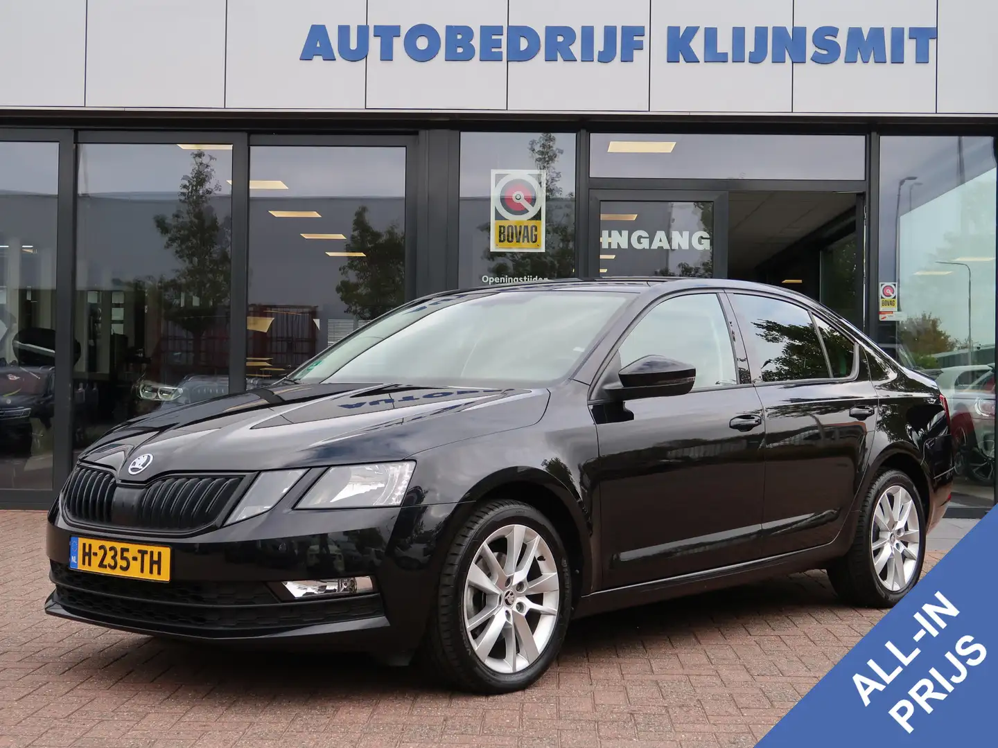 Skoda Octavia 1.5 TSI Business Edition | navigatie | stoelverw | Zwart - 1