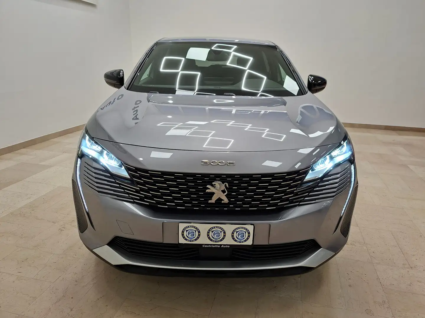 Peugeot 3008 1.5 bluehdi Allure Pack s&s con SOLI KM 18.328 !!! Grigio - 2
