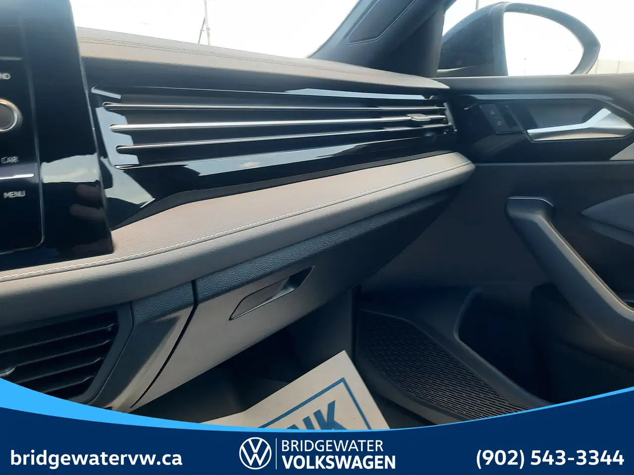 Volkswagen Jetta снимка Volkswagen Jetta