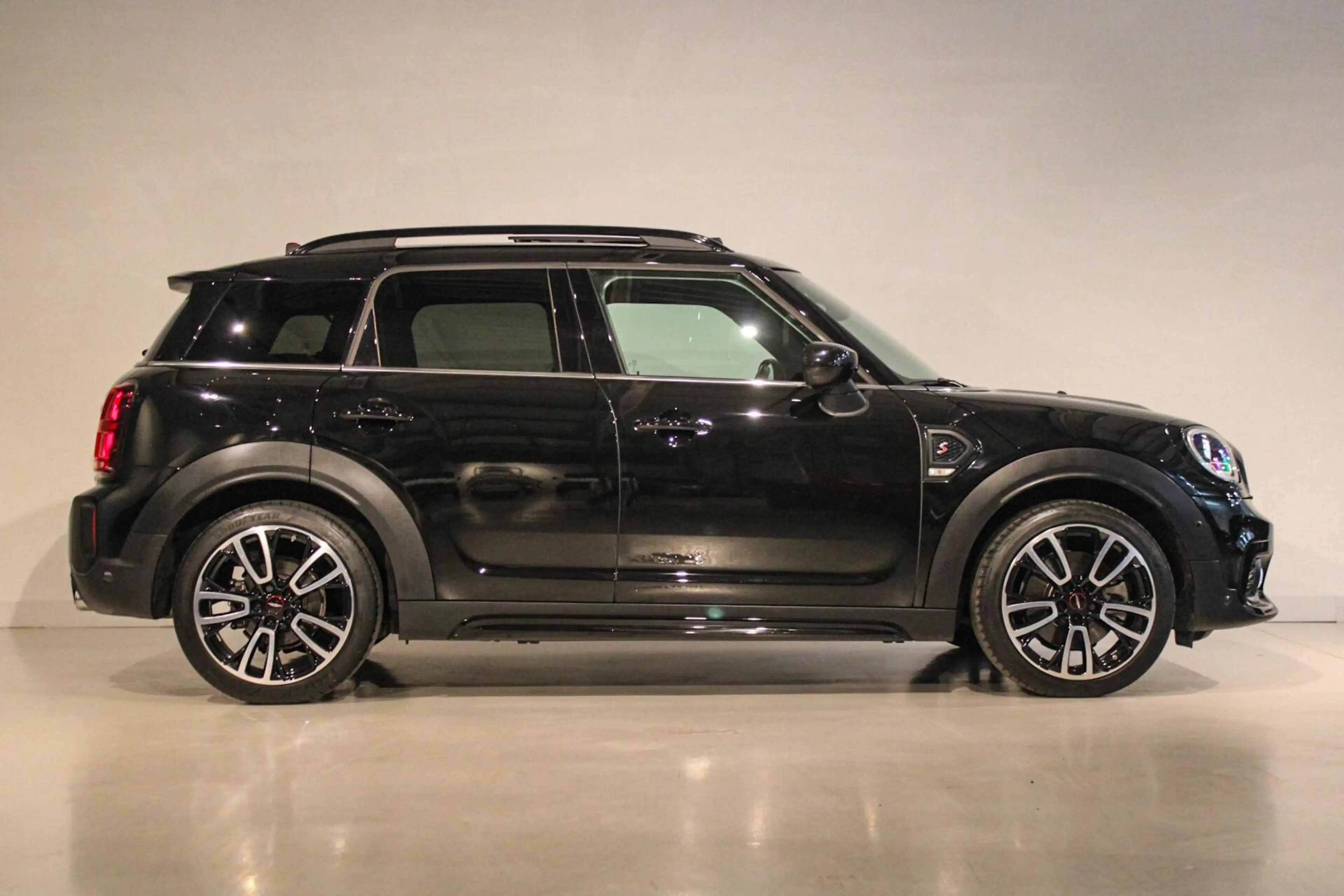 MINI Cooper S Countryman 2.0 Hammersmith PANO | H&K | HUD — photo 6