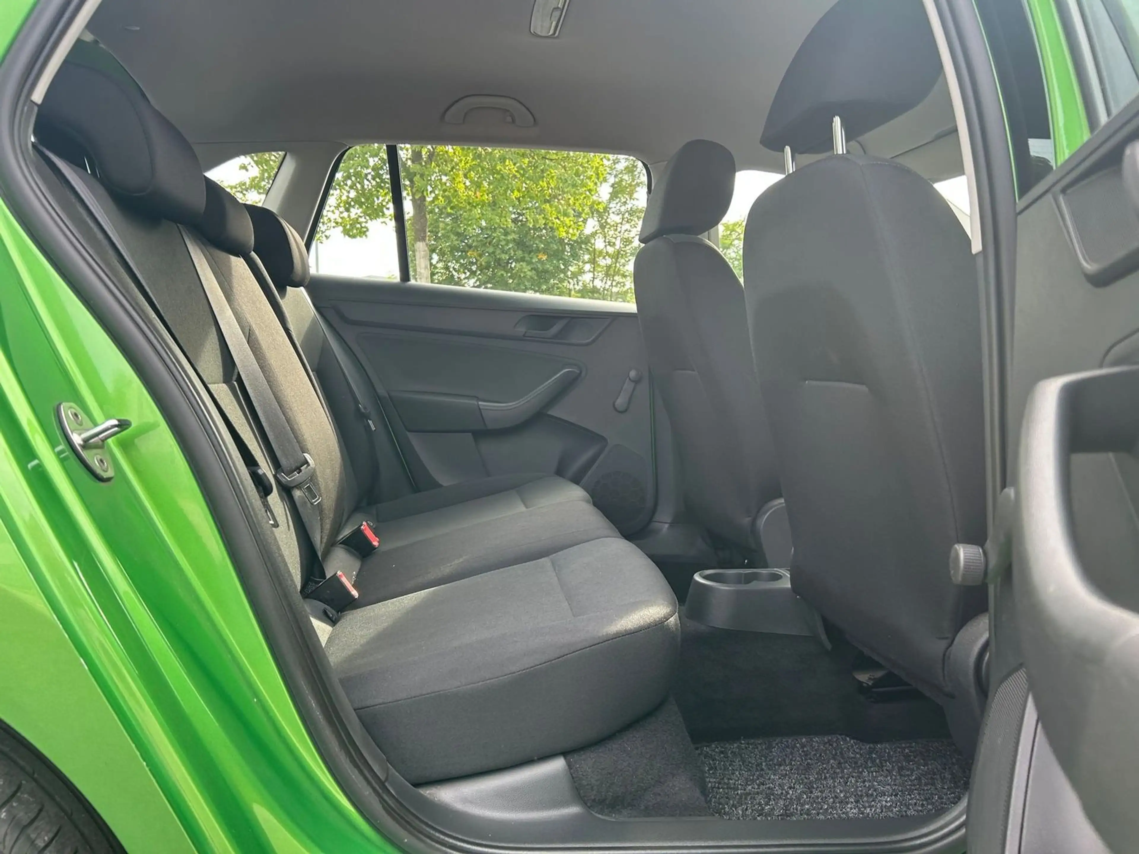 Skoda Rapid/Spaceback Cool Edition *Klima*1-Hand* — photo 13