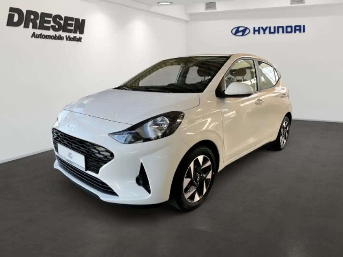 Hyundai i10 Trend FL (MY25) 1.2 Benzin 2WD +Lenkradheizung+Sit Biały - 1