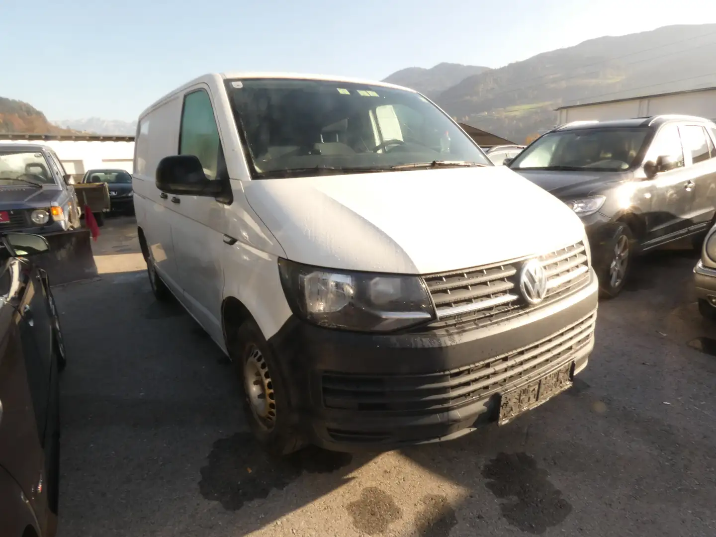 Volkswagen T6 Transporter N1 2,0 TDI Kasten Weiß - 2