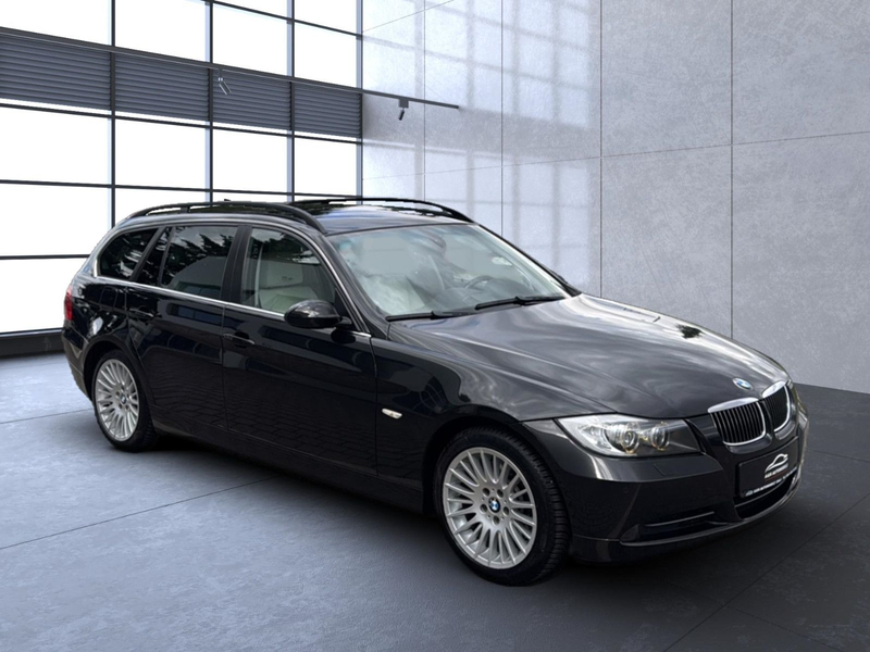 BMW 330 3 Touring 330 i+XENON+NAVI+LEDER+PDC+AHK+ALU — photo 3