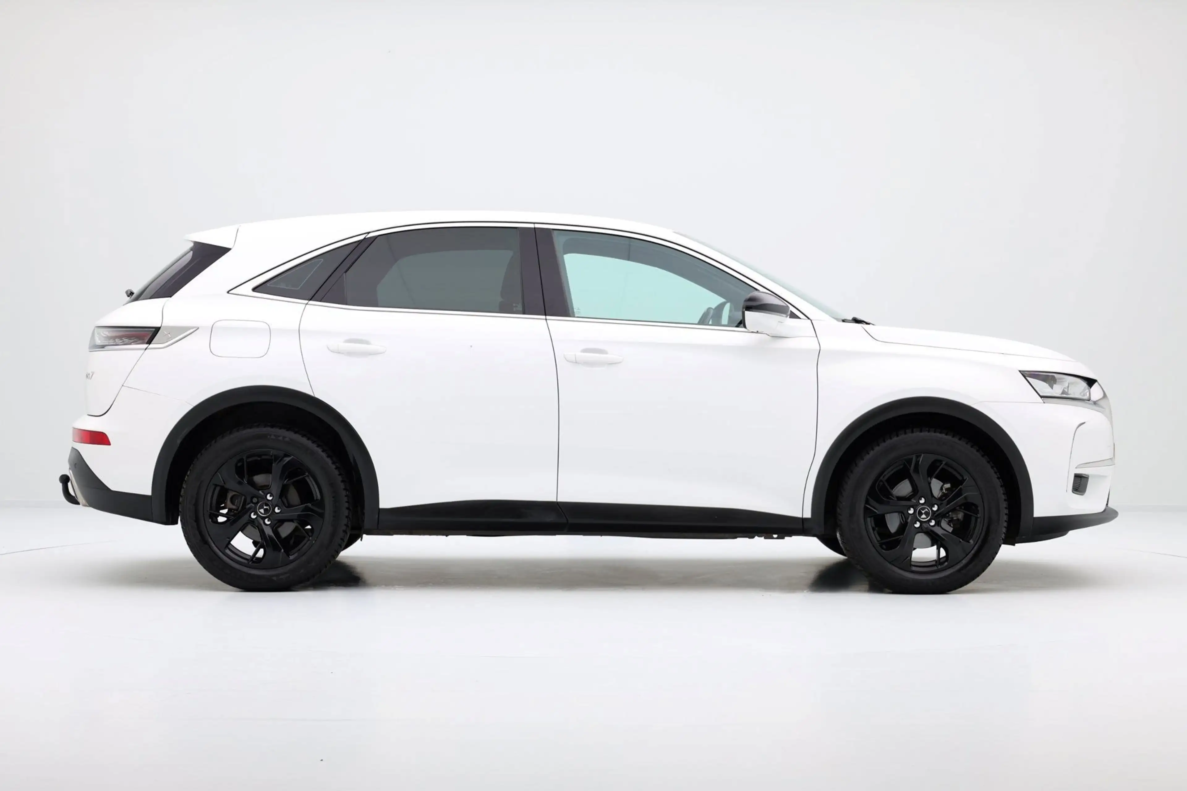 DS Automobiles DS 7 Crossback 1.6 PureTech Be Chic — photo 28
