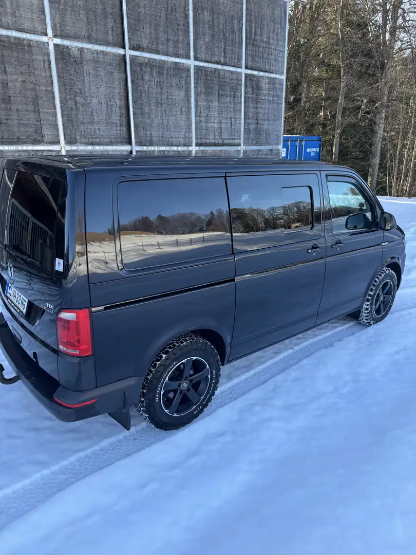 Volkswagen T6 Transporter Schwarz - 2