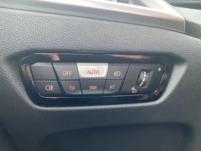 BMW 4 Series view 14