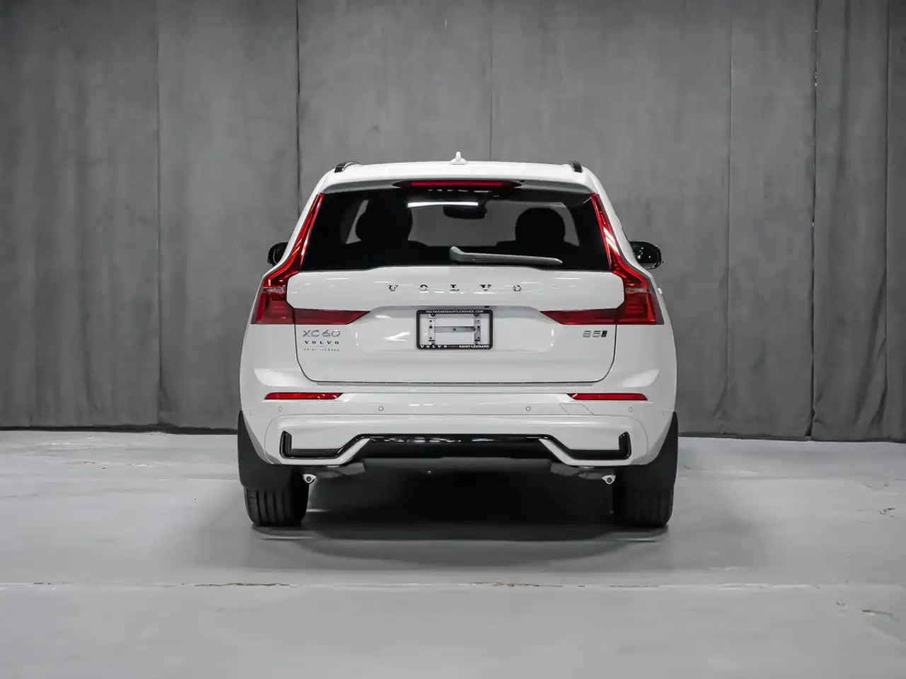 Volvo XC60 снимка Volvo XC60
