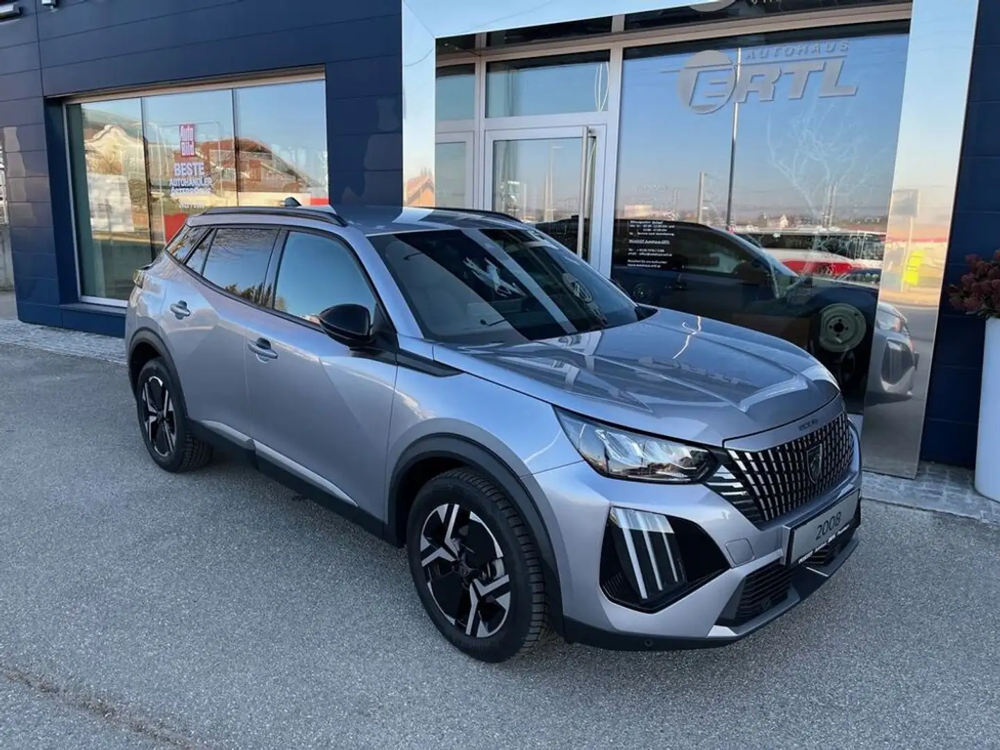Peugeot 2008 PT100 Allure Abstandtempomat Vor Grau - 1