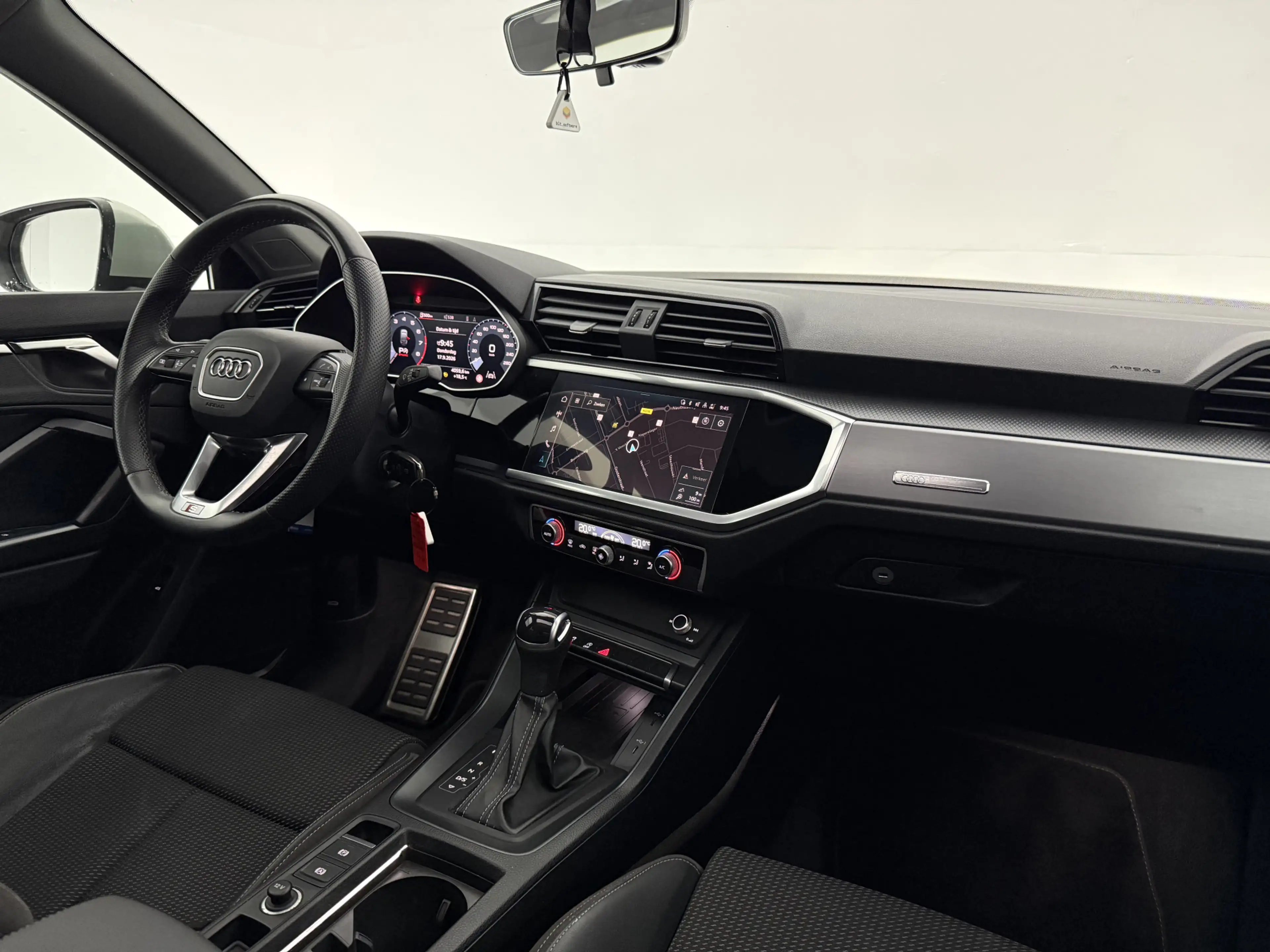 Audi Q3 Sportback 35 TFSI S-Line | Pano | Virtual | Carpla — photo 34