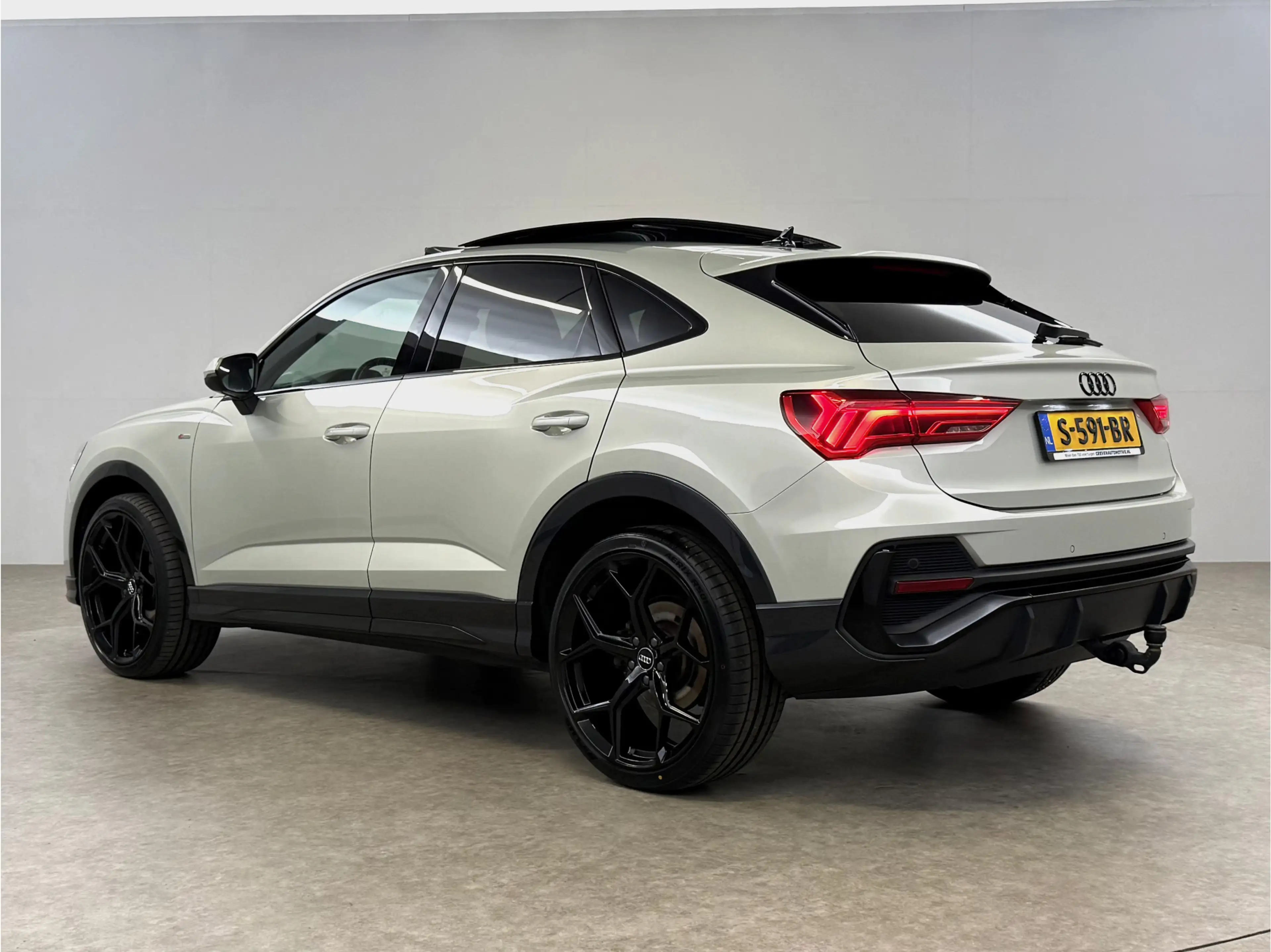 Audi Q3 Sportback 35 TFSI S-Line | Pano | Virtual | Carpla — photo 4