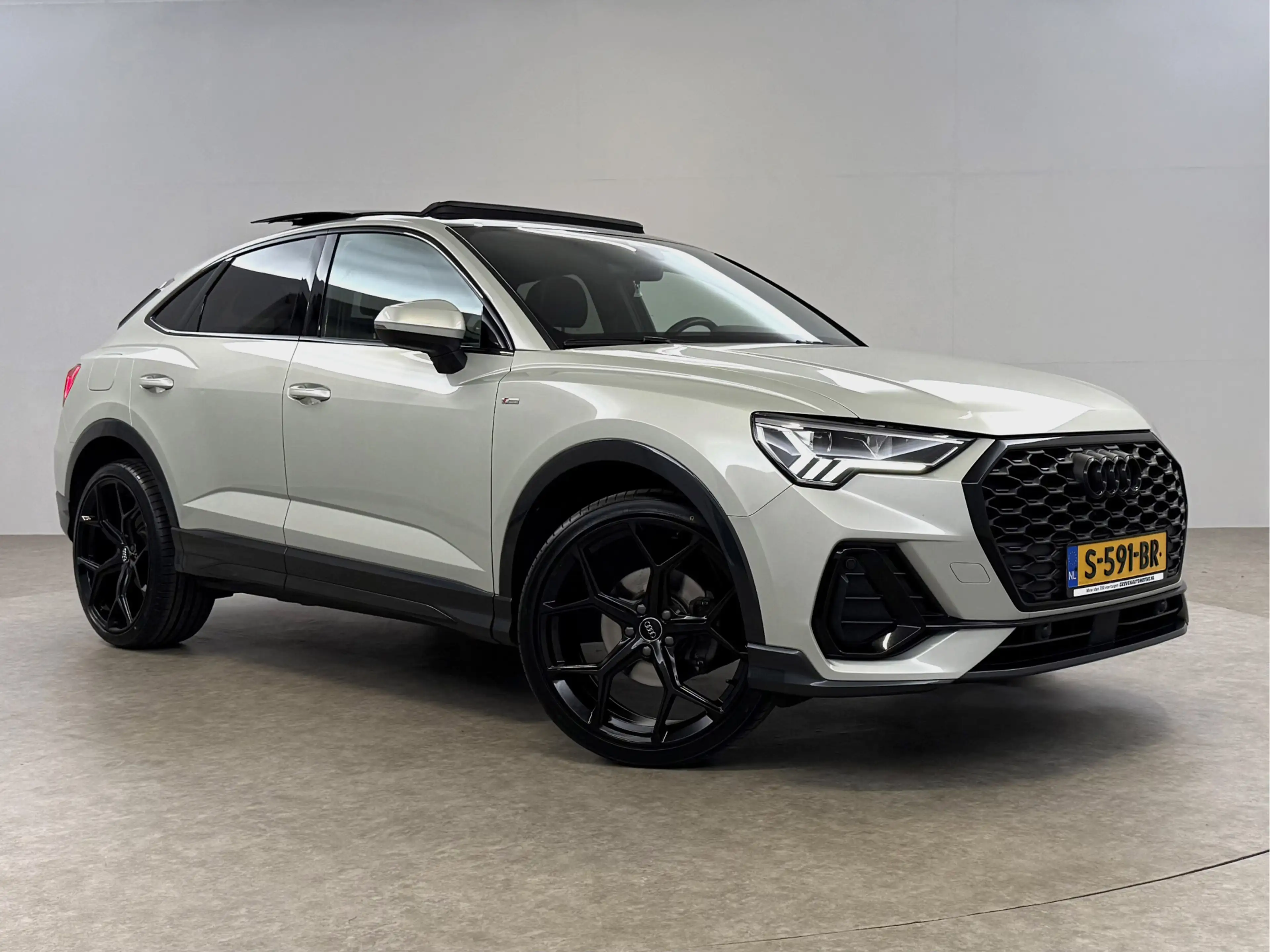 Audi Q3 Sportback 35 TFSI S-Line | Pano | Virtual | Carpla — photo 6
