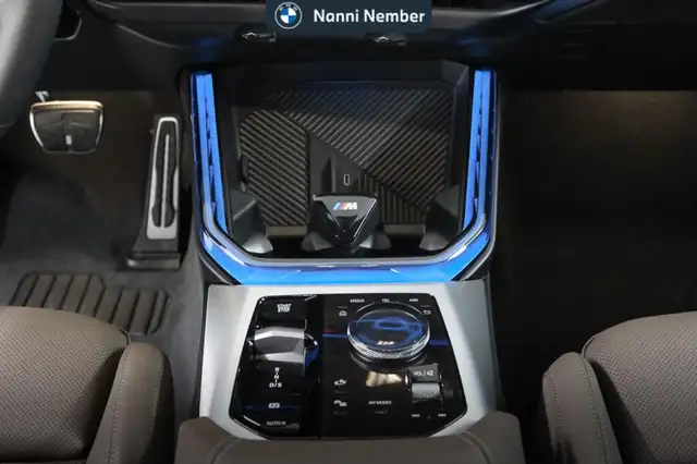 BMW X3 view 7