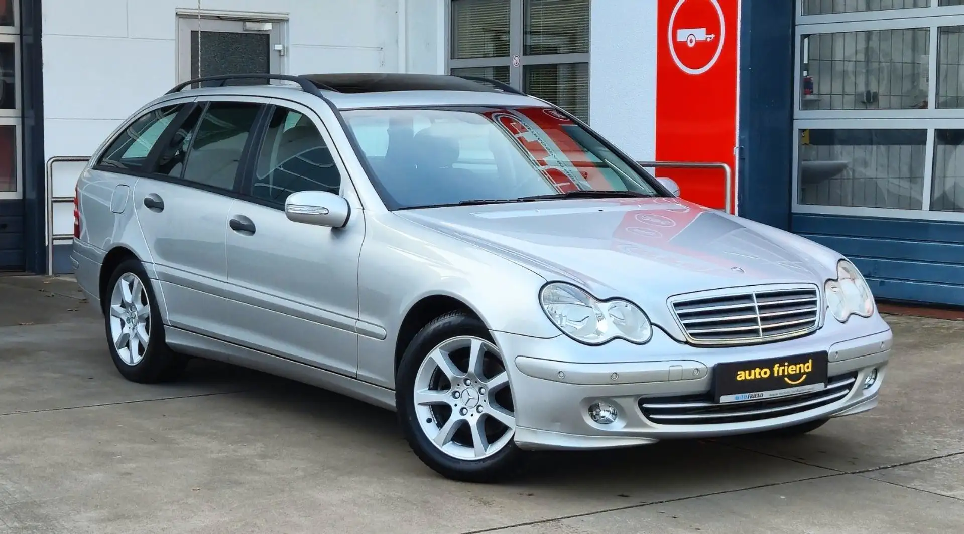 Mercedes-Benz C 200 T Automatik/PDC/SHZ/AHK/GSD/TEMPO/TÜV NEU Silber - 1