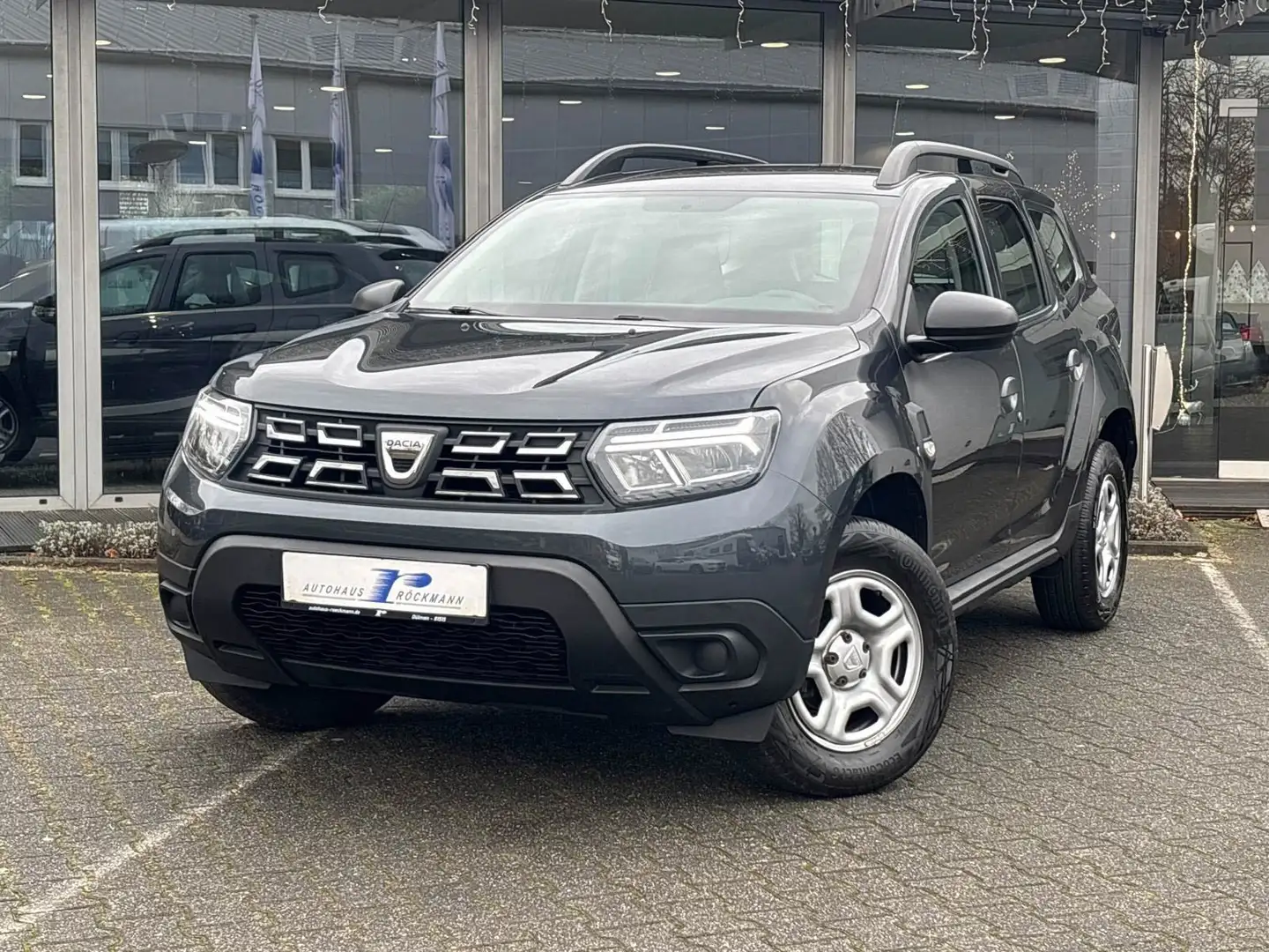 Dacia Duster II Access SHZ Temp PDC DAB Bluetooth Grau - 2