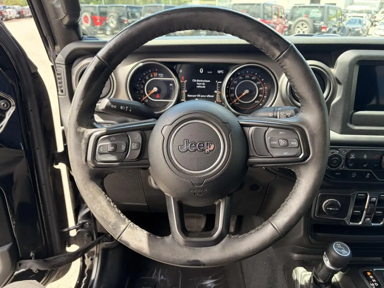 Jeep Gladiator photo Jeep Gladiator