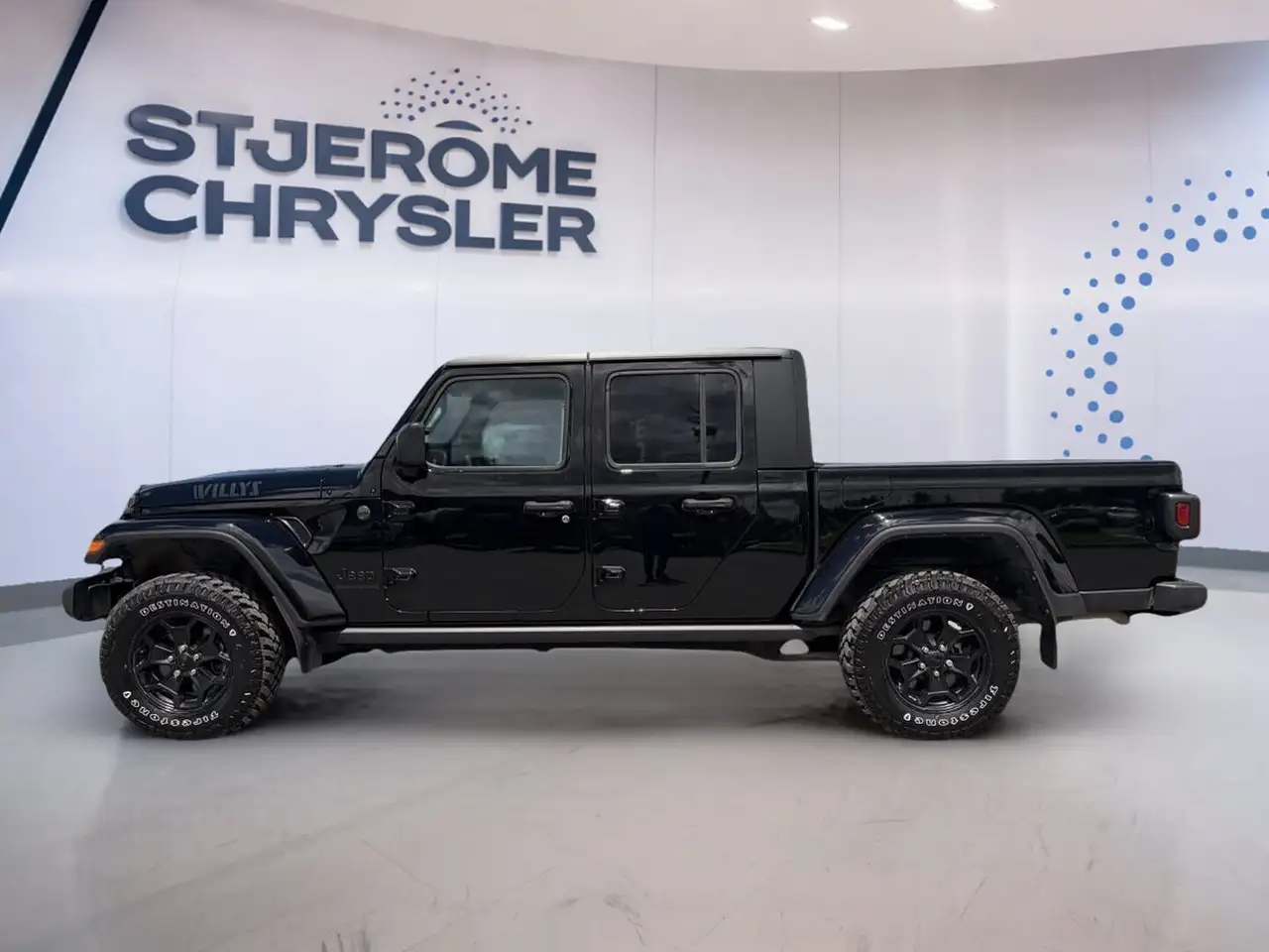 Jeep Gladiator photo Jeep Gladiator