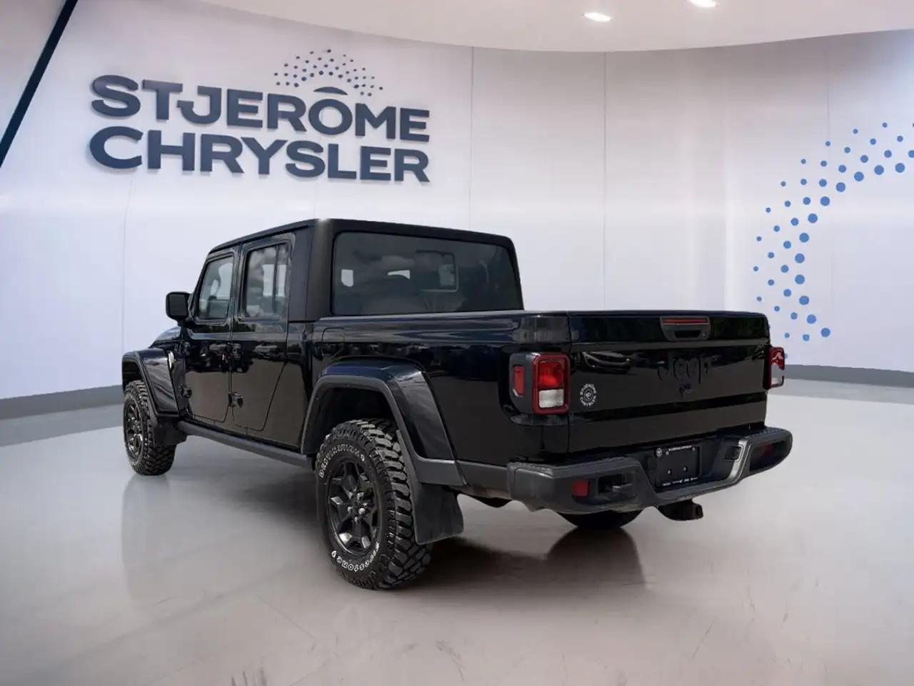 Jeep Gladiator photo Jeep Gladiator