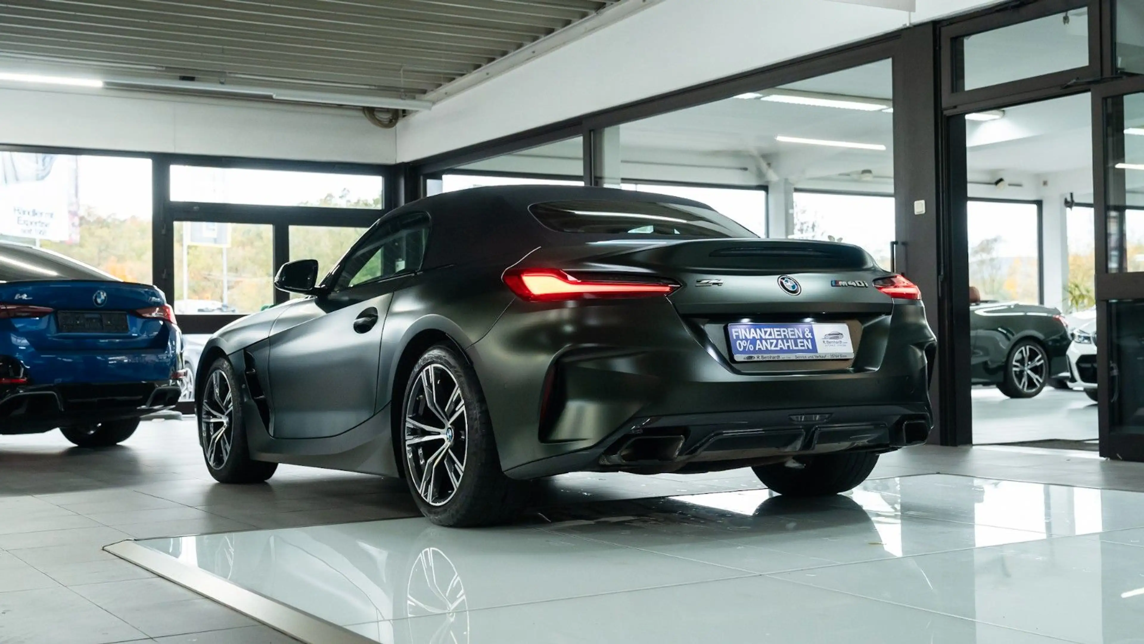 BMW Z4 M40i IndivFrznGreen RFK HiFi LCPro AdapFW uvm — photo 12