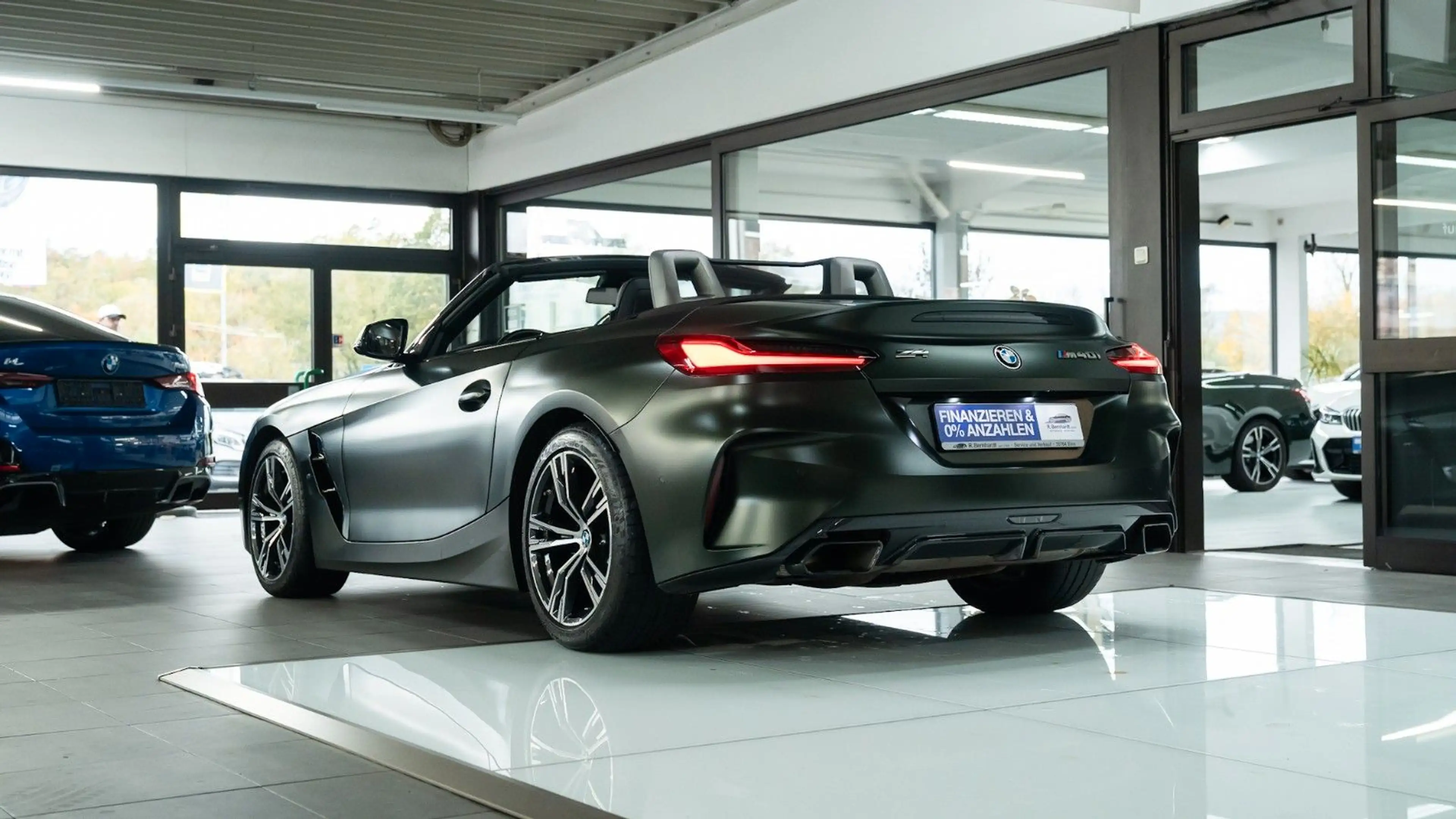 BMW Z4 M40i IndivFrznGreen RFK HiFi LCPro AdapFW uvm — photo 11