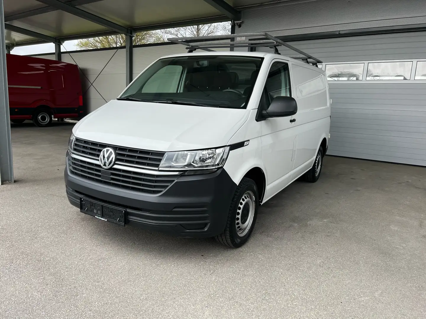 Volkswagen T6.1 Transporter Kastenwagen 2,0 TDI KLIMA/DACHTRÄGERSYSTEM Weiß - 2