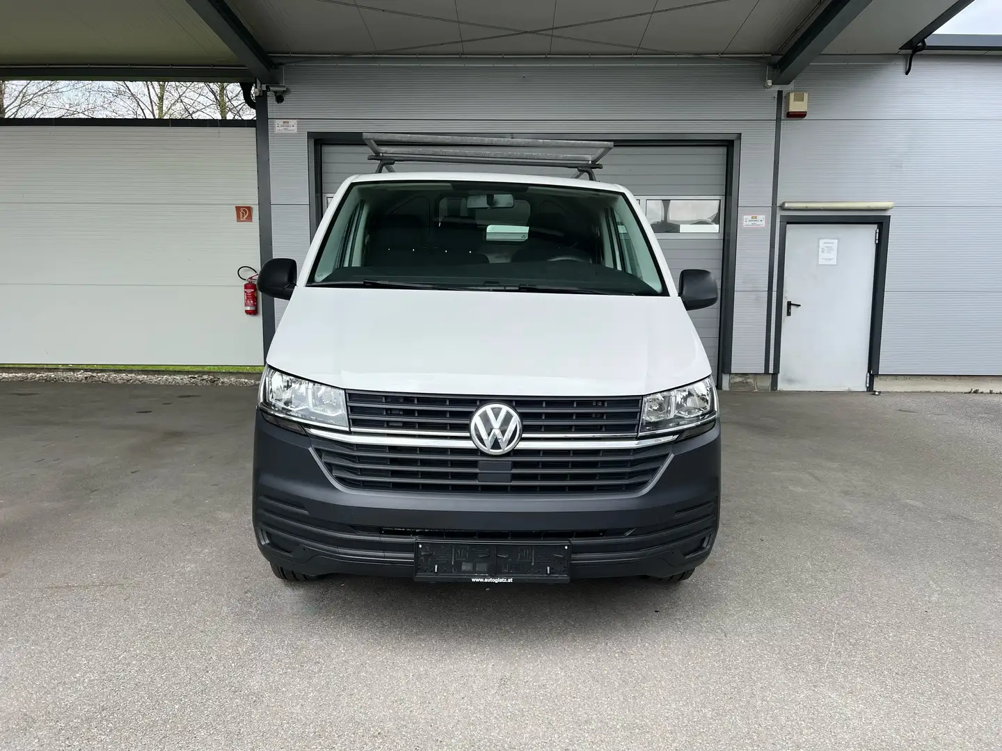 Volkswagen T6.1 Transporter Kastenwagen 2,0 TDI KLIMA/DACHTRÄGERSYSTEM Weiß - 1