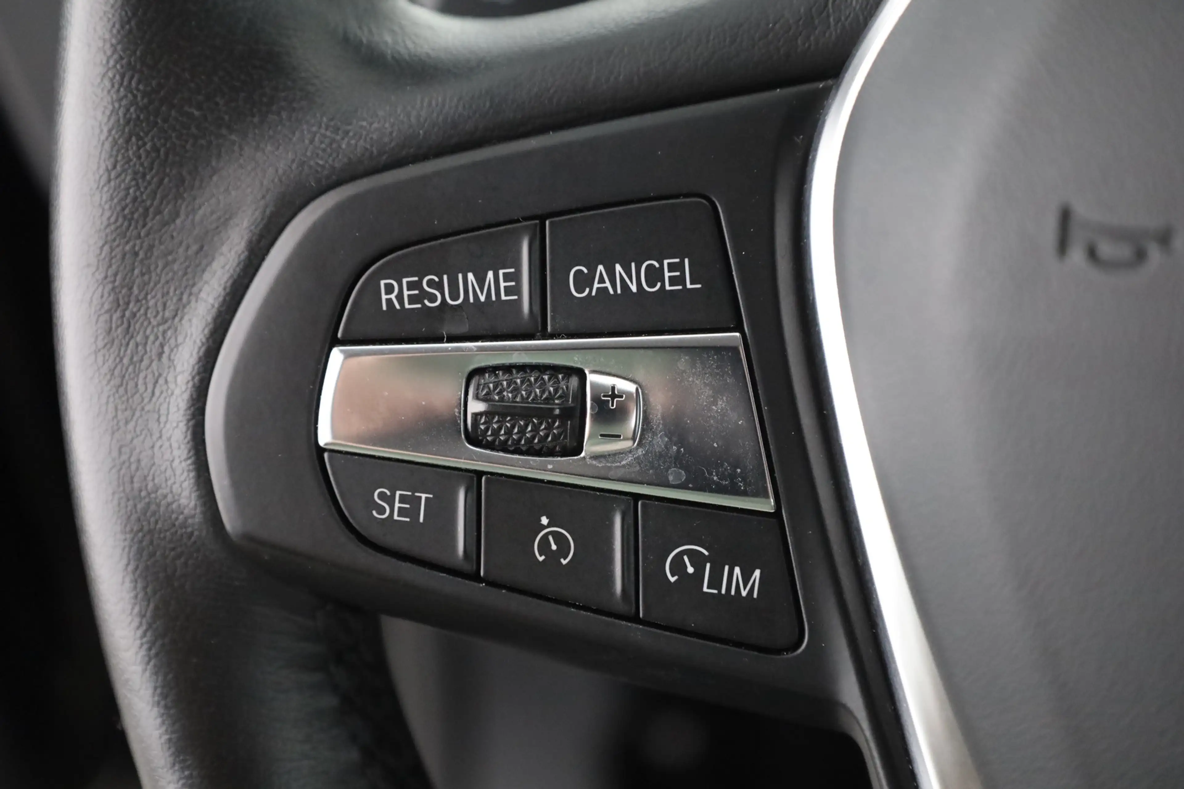 BMW 120 120i Sportline LED Navi Teilleder AHK DAB PDC — photo 15