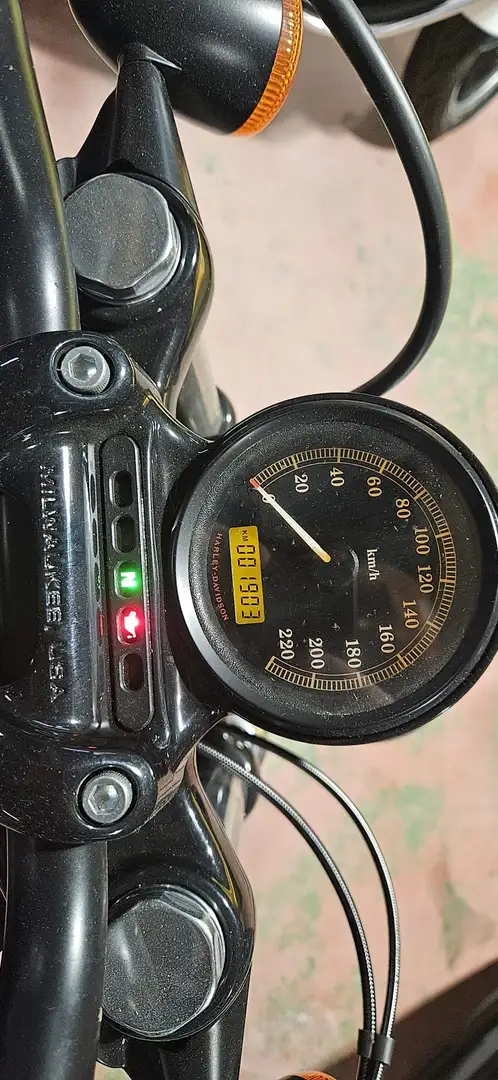 Harley-Davidson Sportster 1200 Negru - 2