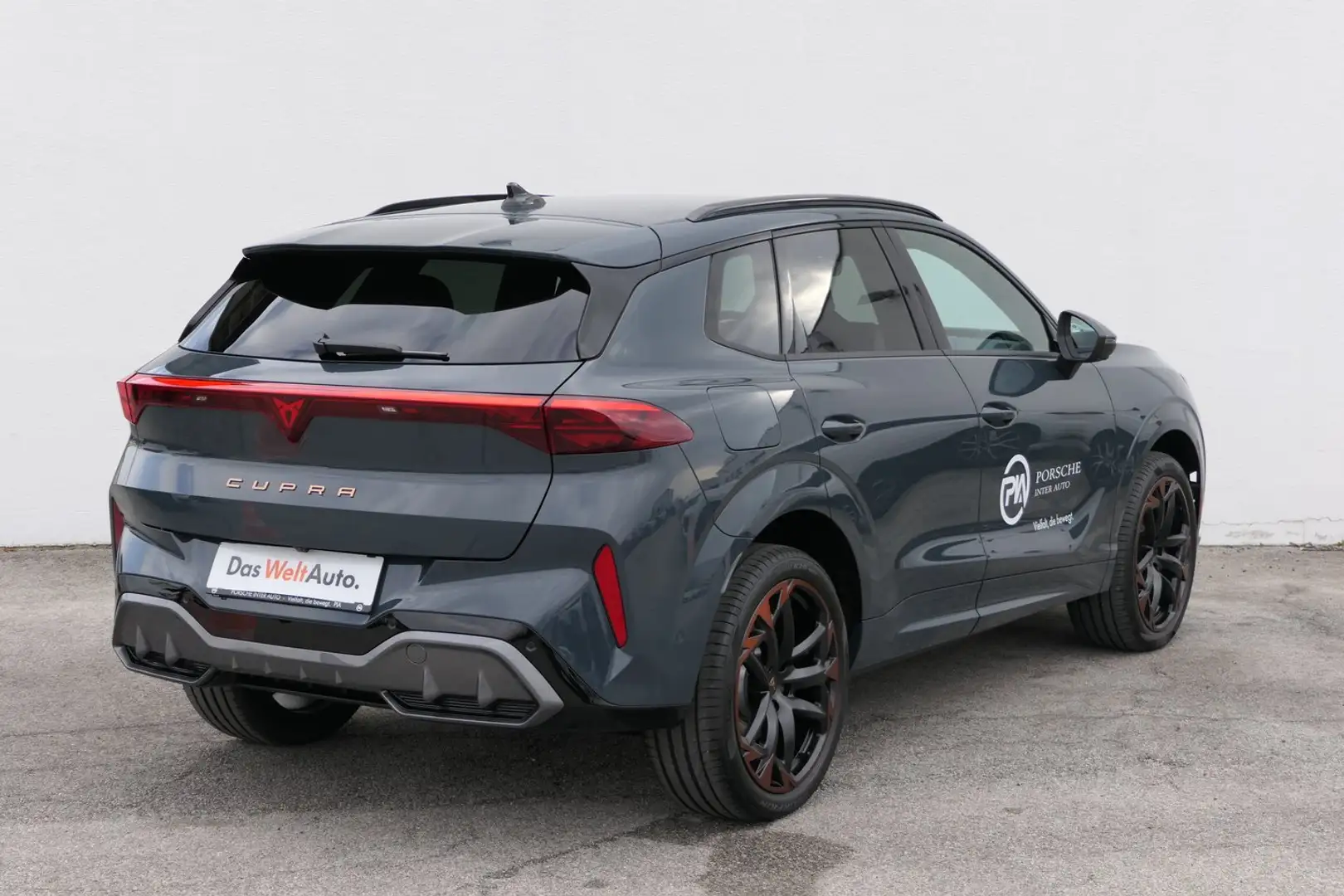 CUPRA Terramar VZ e-HYBRID 272 PS DSG Blau - 2