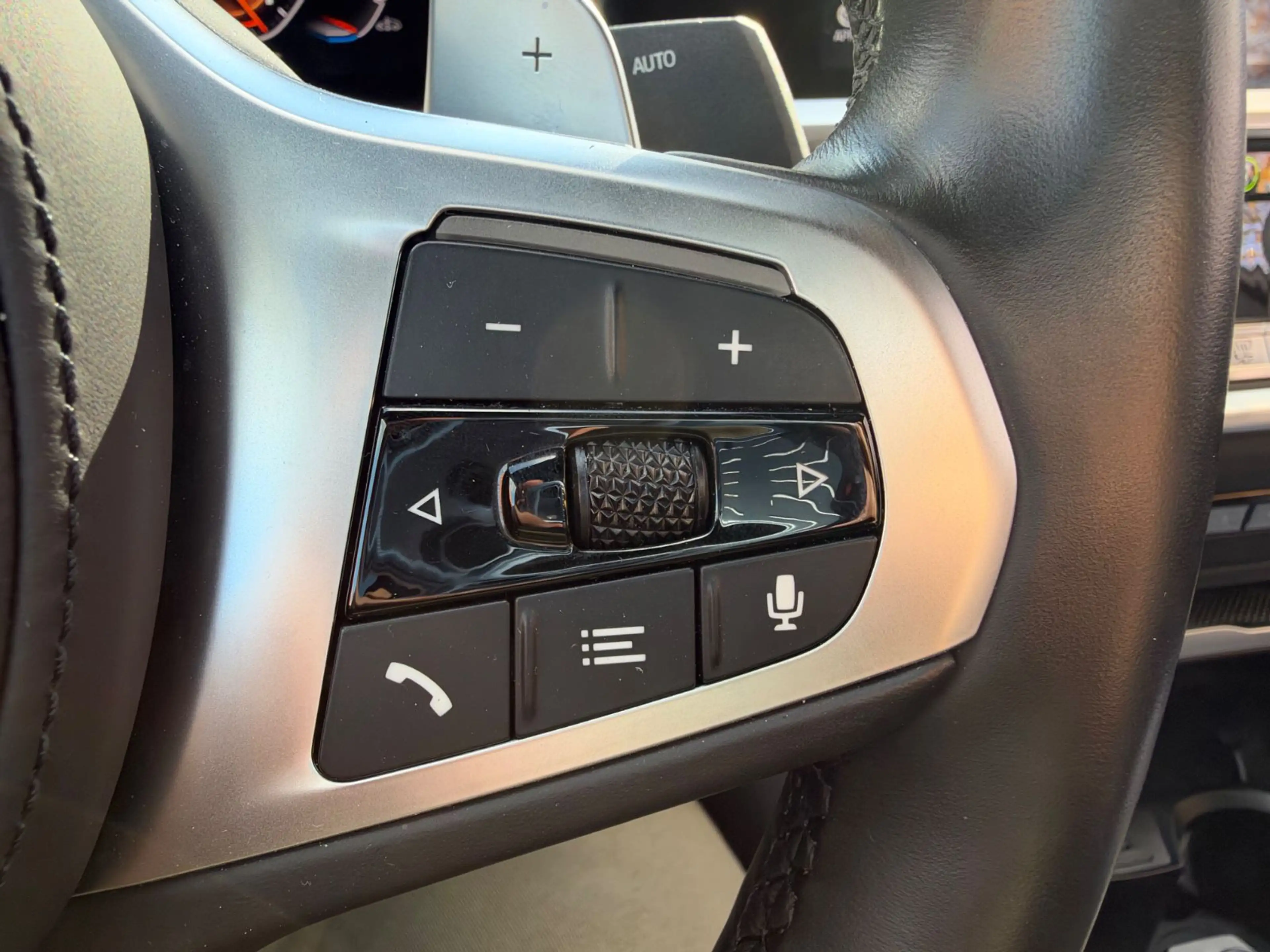 BMW M4 i GranCoupe*SchiebDach*Head Up*360°*ACC*H/K — photo 11
