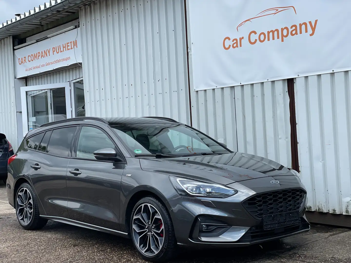 Ford Focus ST-Line 1.HD*Automatik*Pano*Kamera*Garantie* Grau - 1